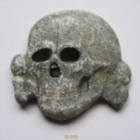 Dug SS Visor Skull Overhoff