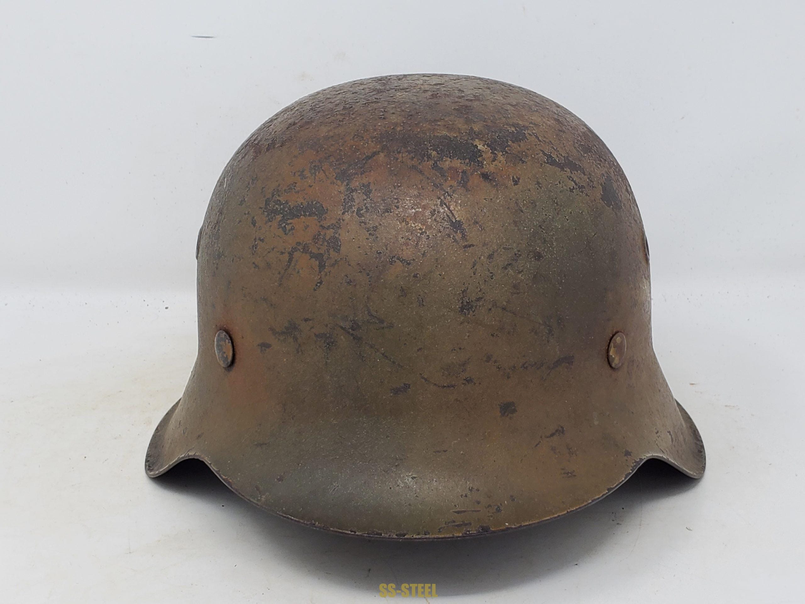 Luftwaffe M42 Camo Helmet - Image 3