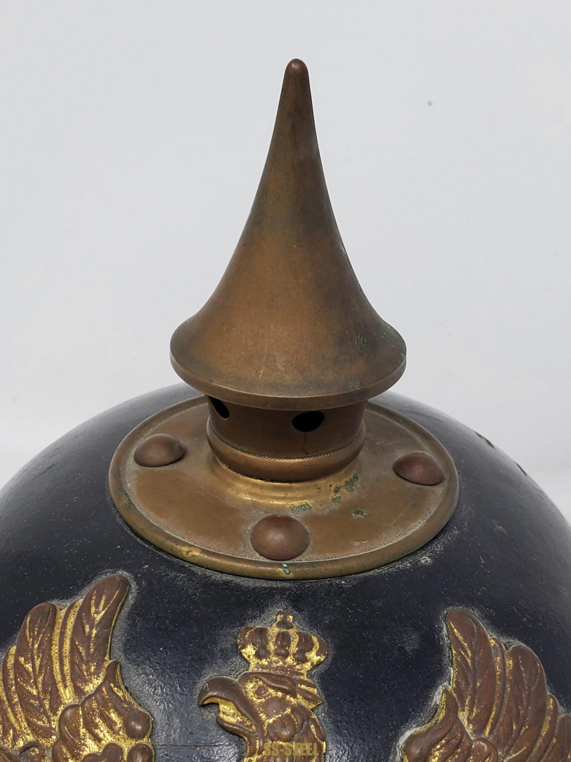 Imperial German Pikelhaube - Image 3