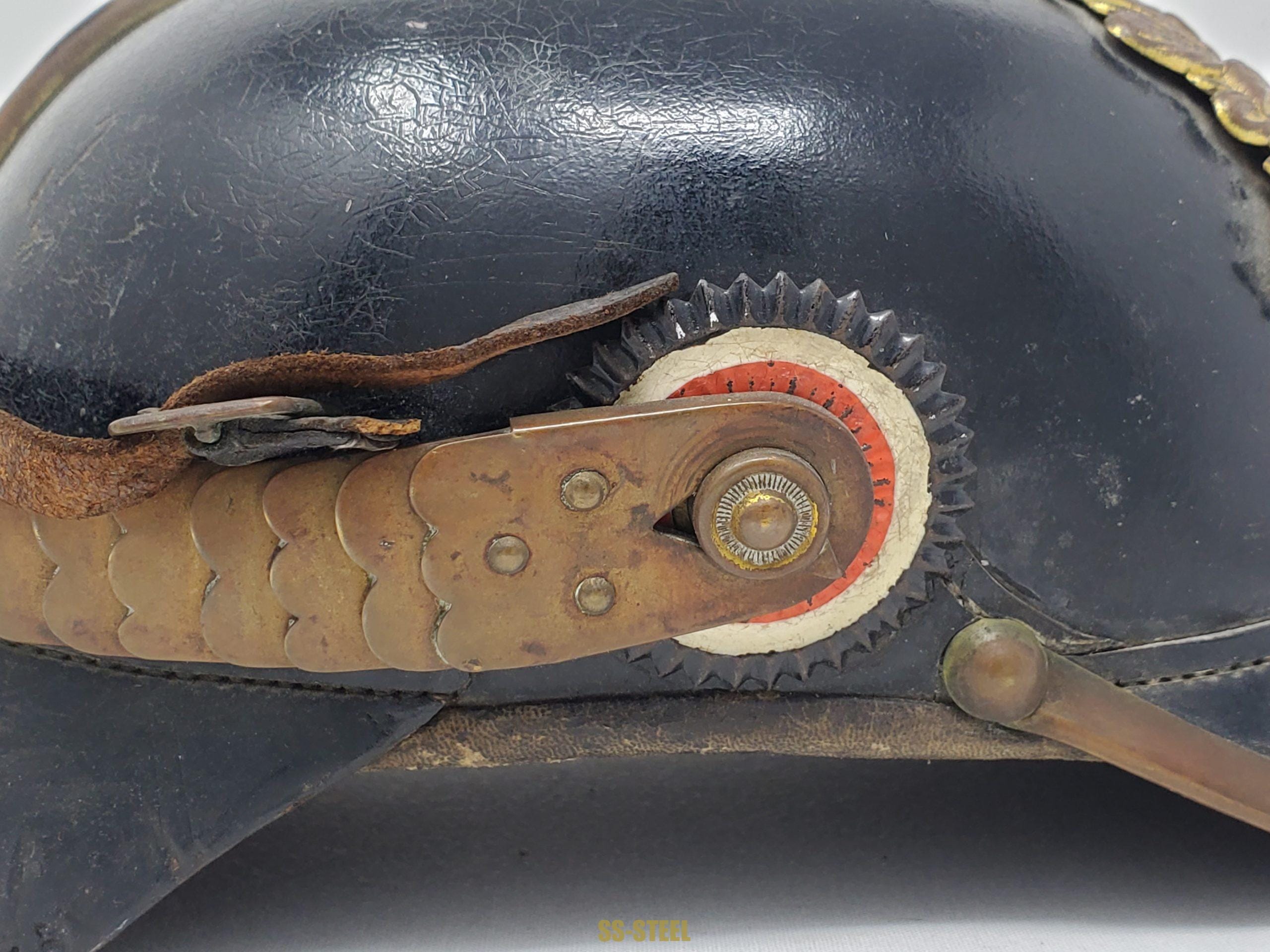 Imperial German Pikelhaube - Image 5