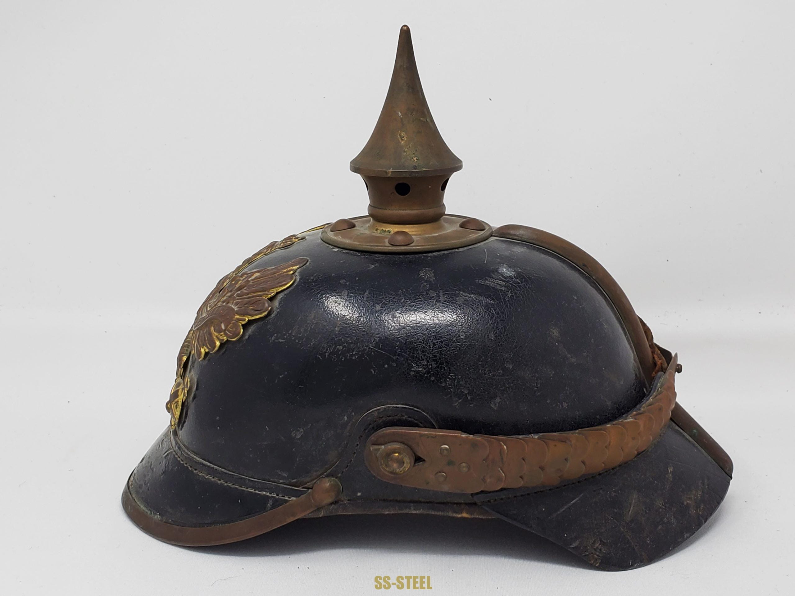 Imperial German Pikelhaube - Image 7