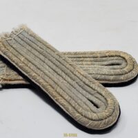 Service Used SS-Untersturmführer Shoulderboards