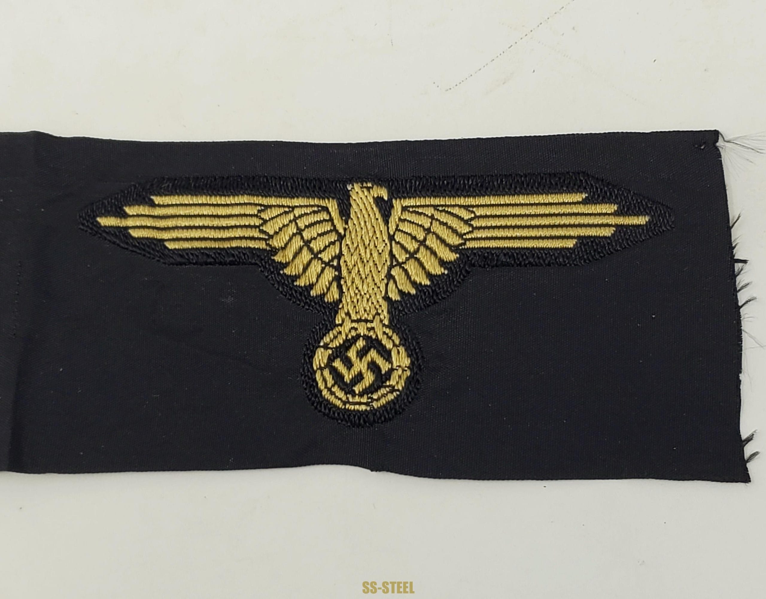 Mint Pair of Tropical SS Sleeve Eagles, Tagged - Image 2