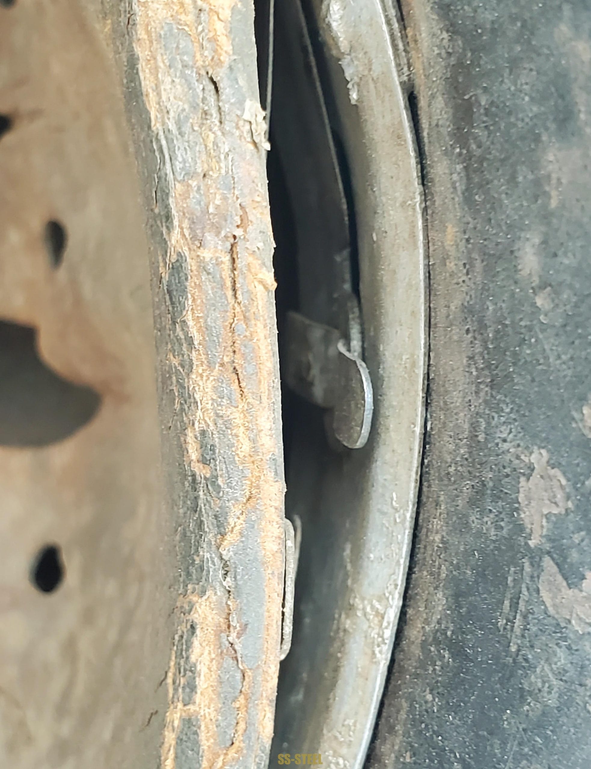 Sharp, Combat Service Used LW M35 Camouflage Helmet - Image 7