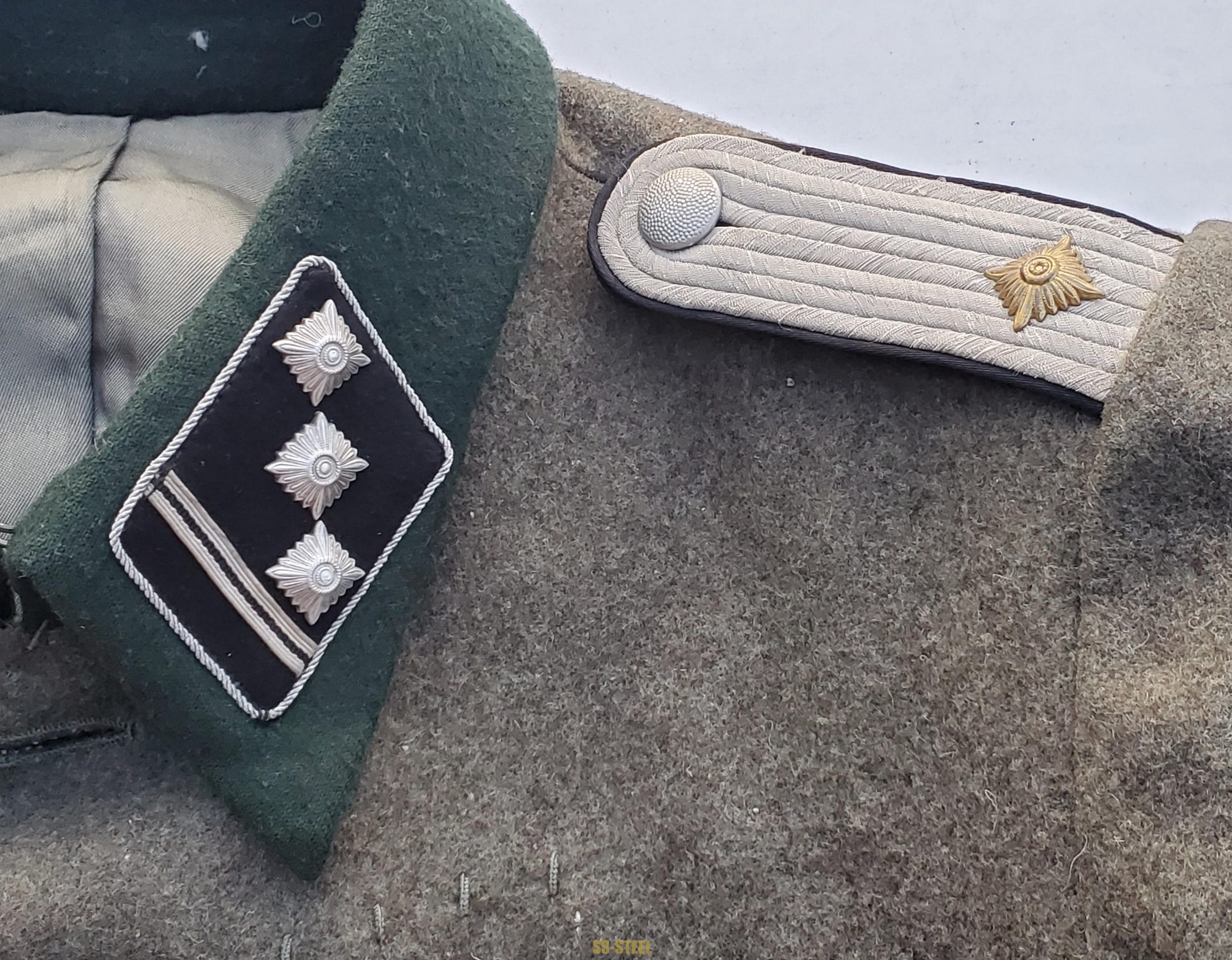 NAMED, Service-Used Waffen-SS Pionier Officer Tunic, - Image 3