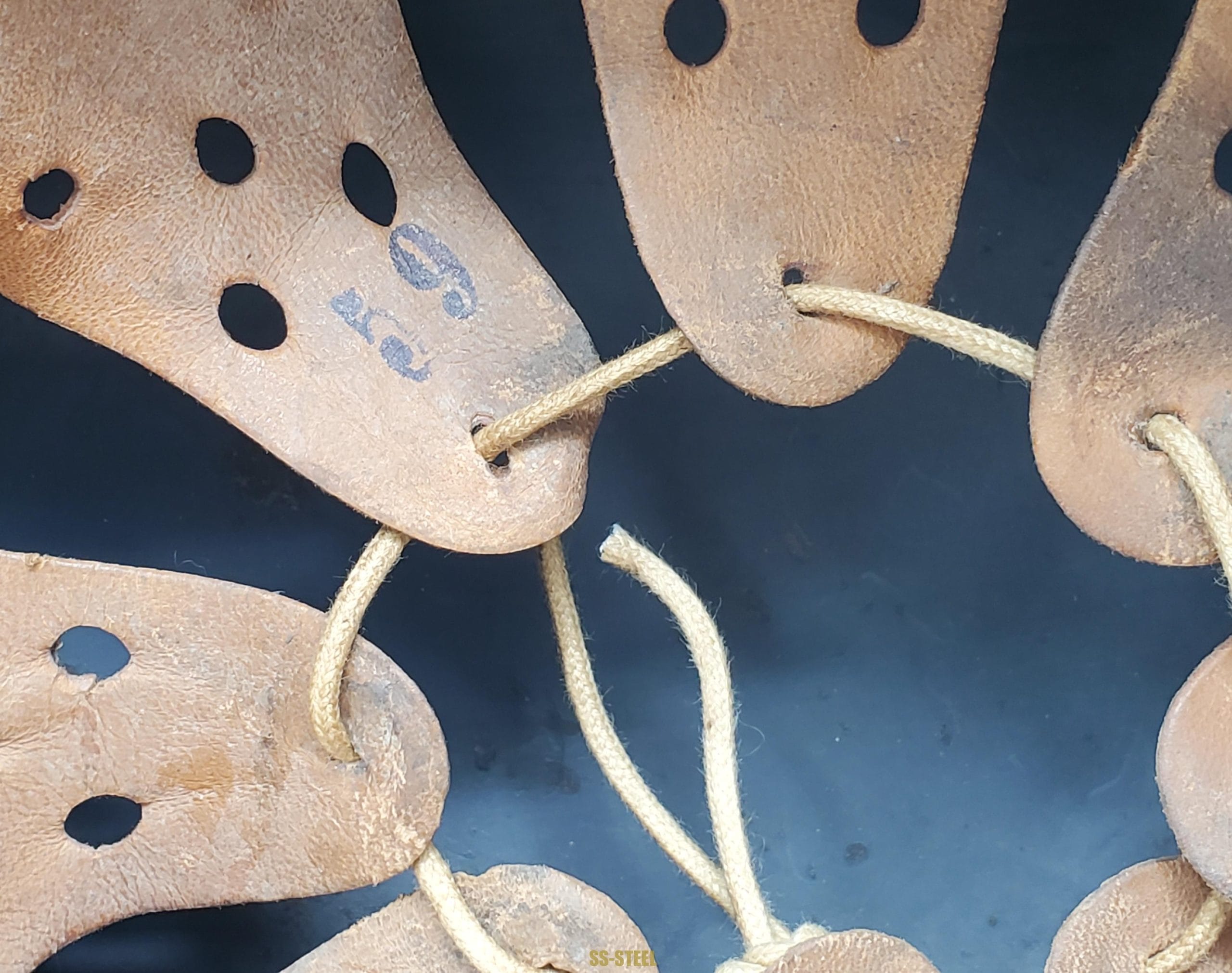 M40 Luftwaffe/RAD-Inscribed Helmet - Image 3