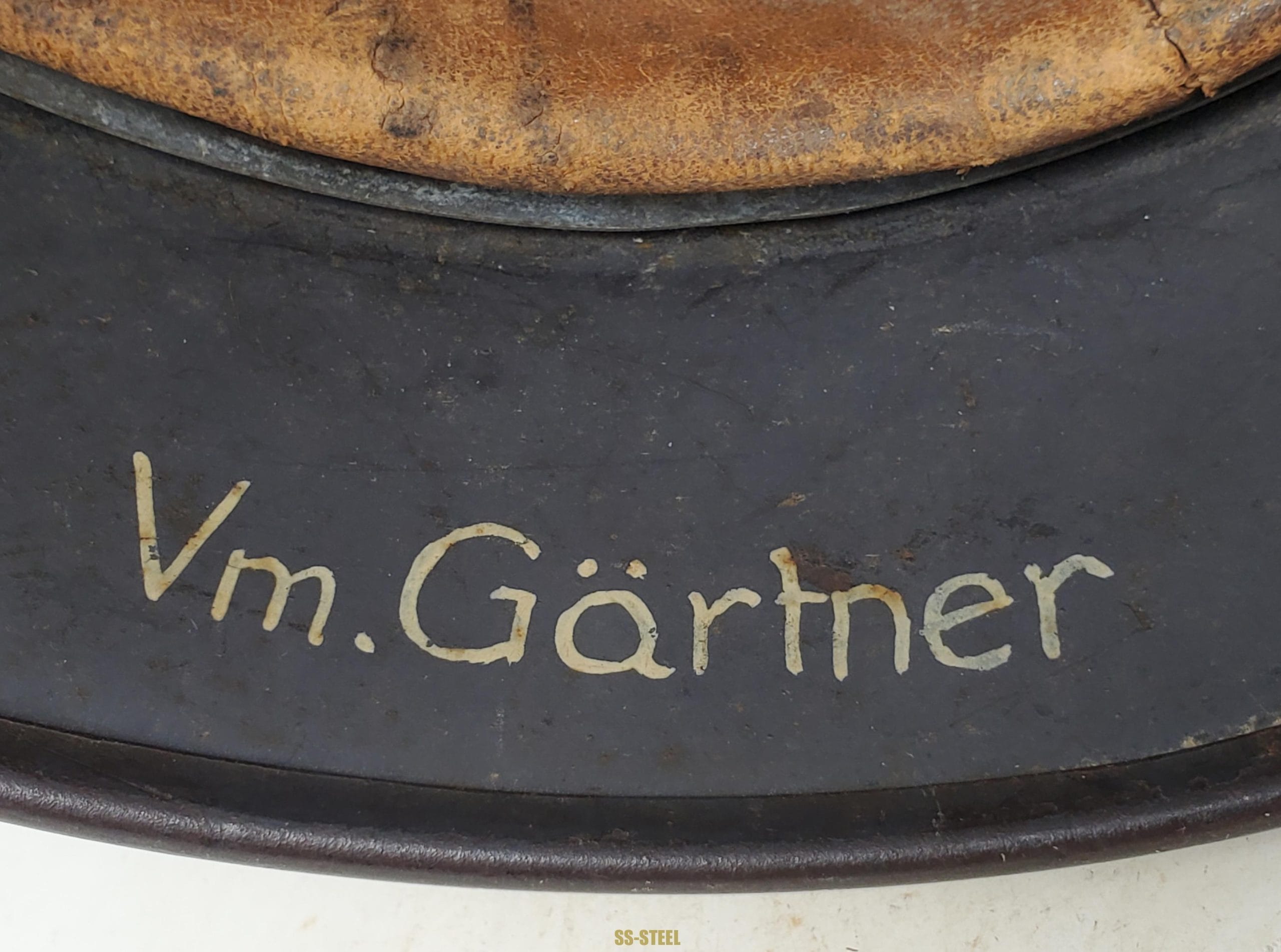 M40 Luftwaffe/RAD-Inscribed Helmet - Image 2