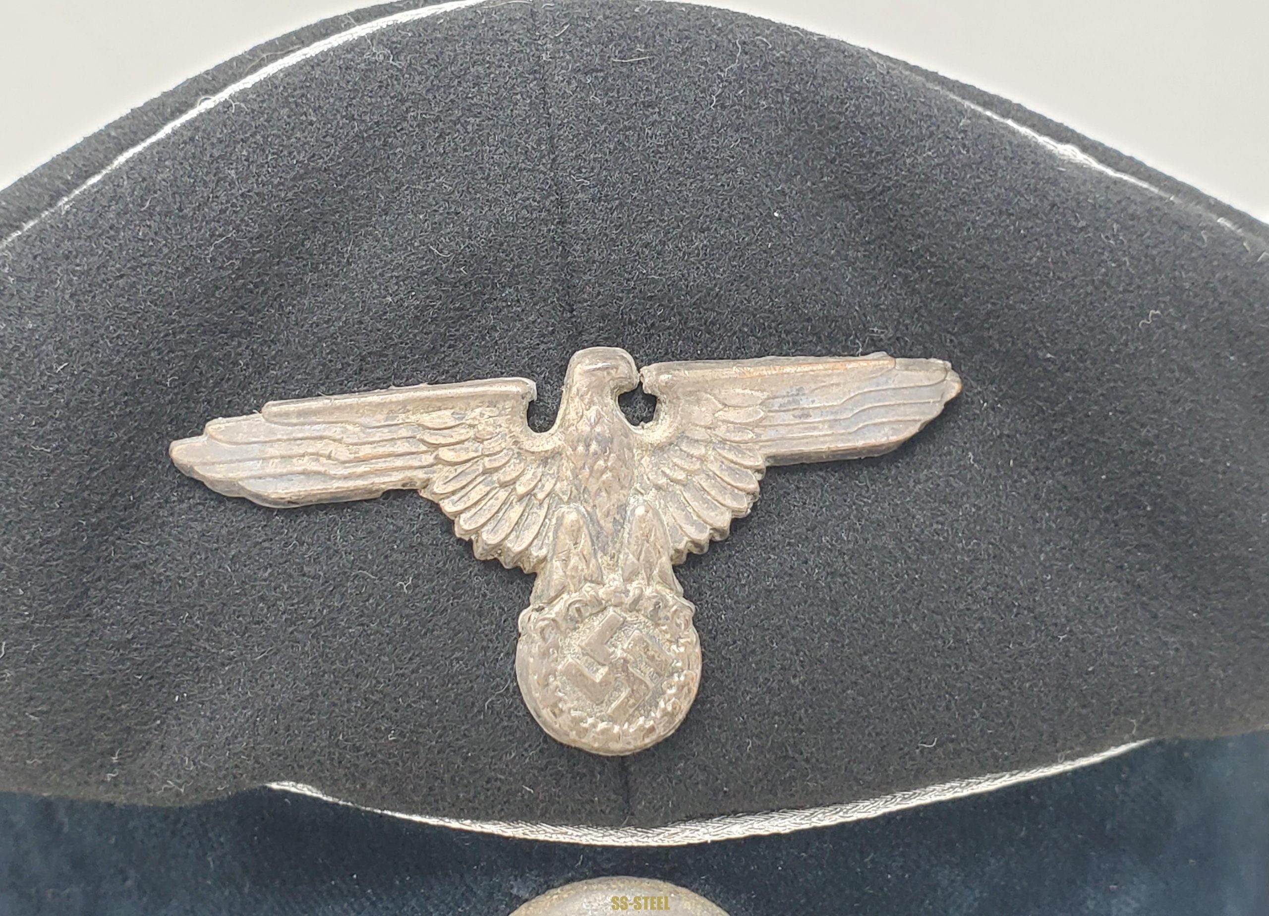 Striking Allgemeine-SS General's Visor Cap - Image 3
