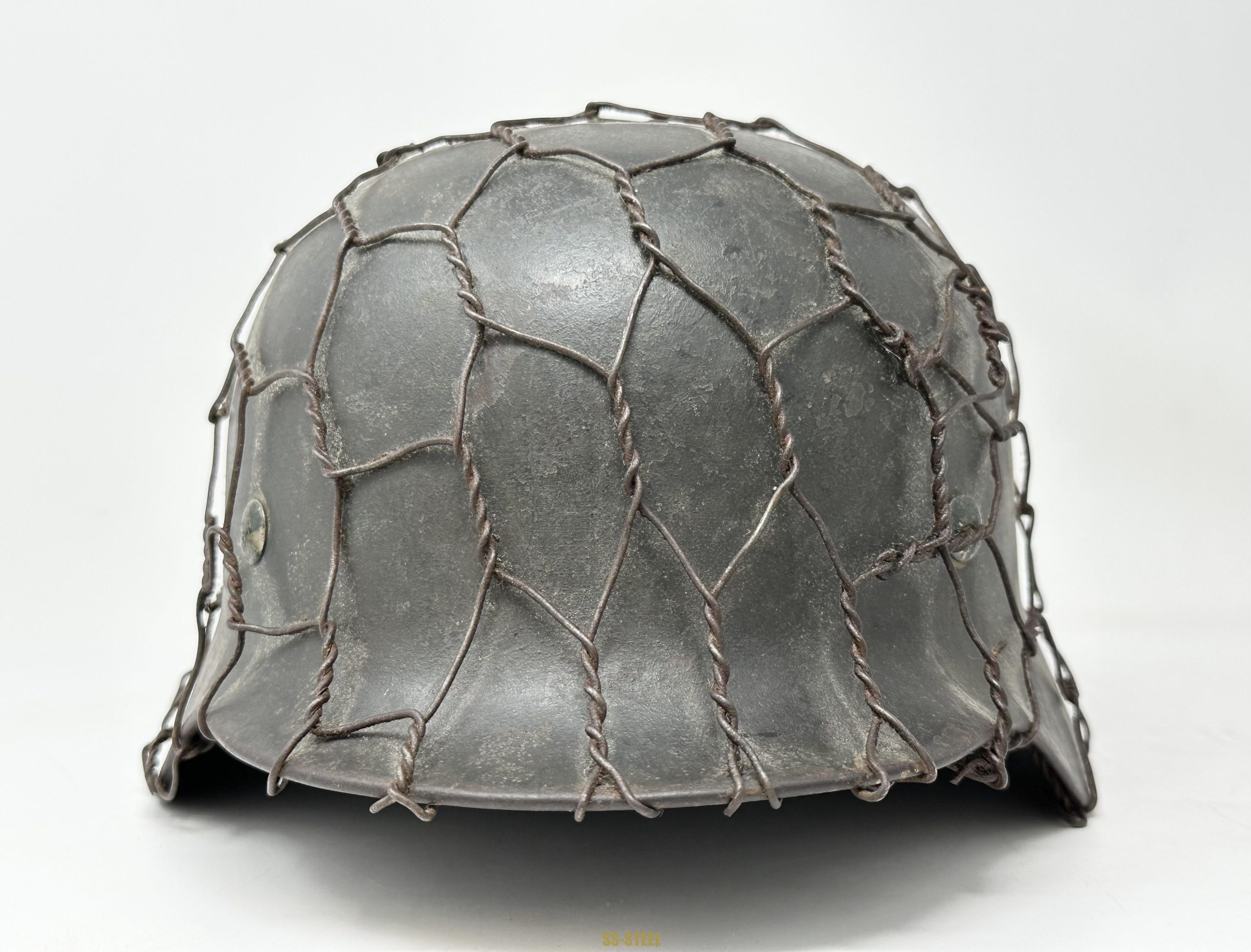 M35 Chickenwire Helmet ET64 - Image 3