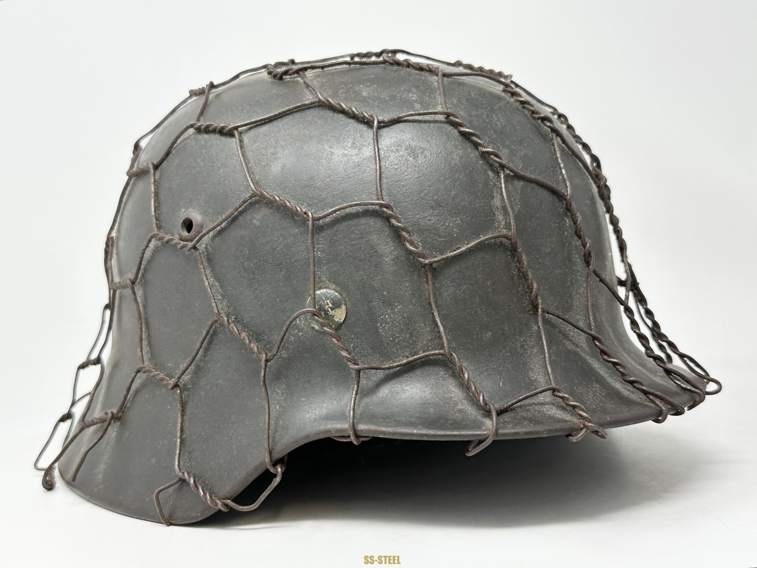 M35 Chickenwire Helmet ET64 - Image 4