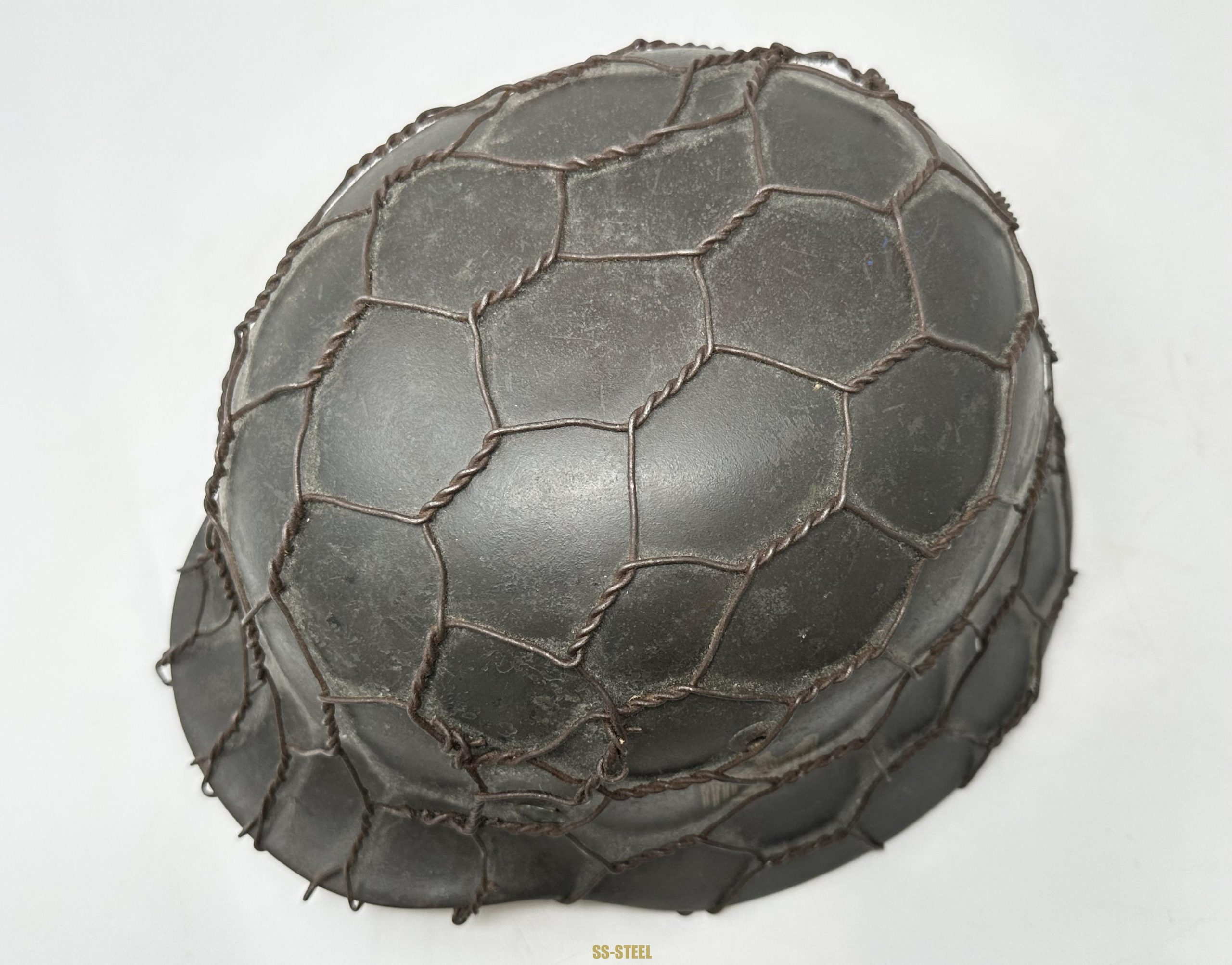 M35 Chickenwire Helmet ET64 - Image 7