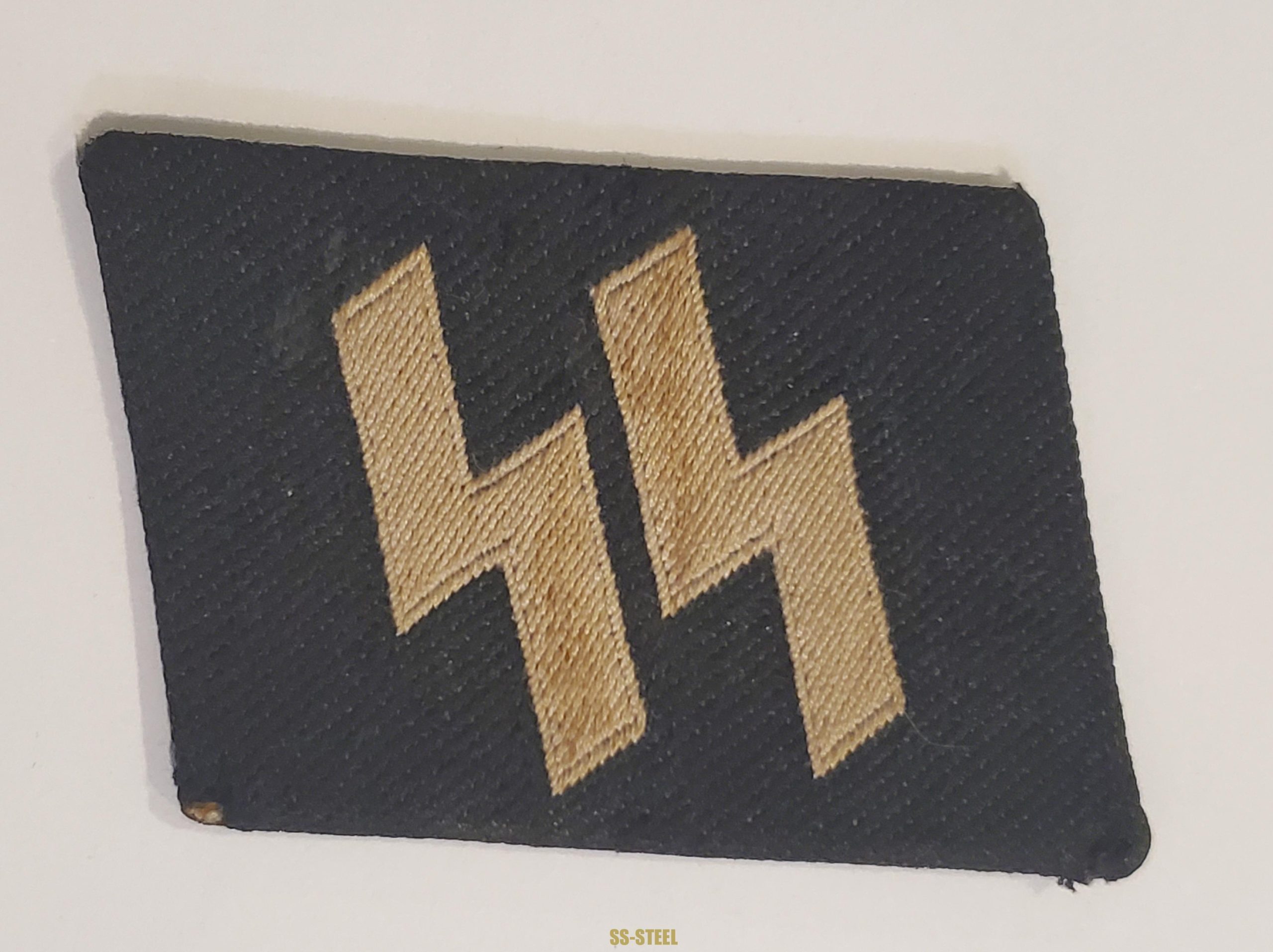 Waffen-SS Bevo Runic Tab