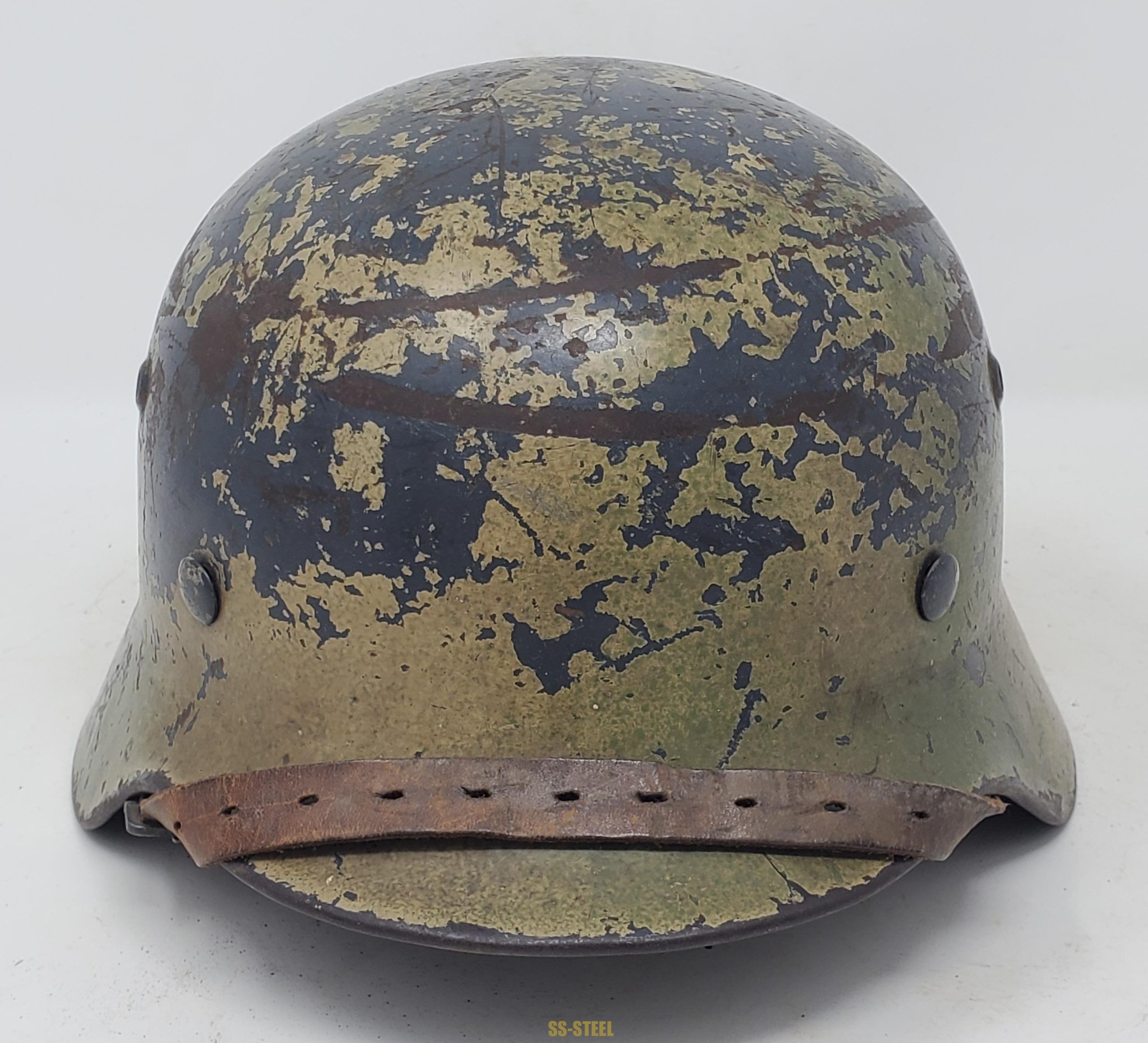 Sharp Camo Luft M35 and Gas Mask Combo, Battle Damaged - Image 3