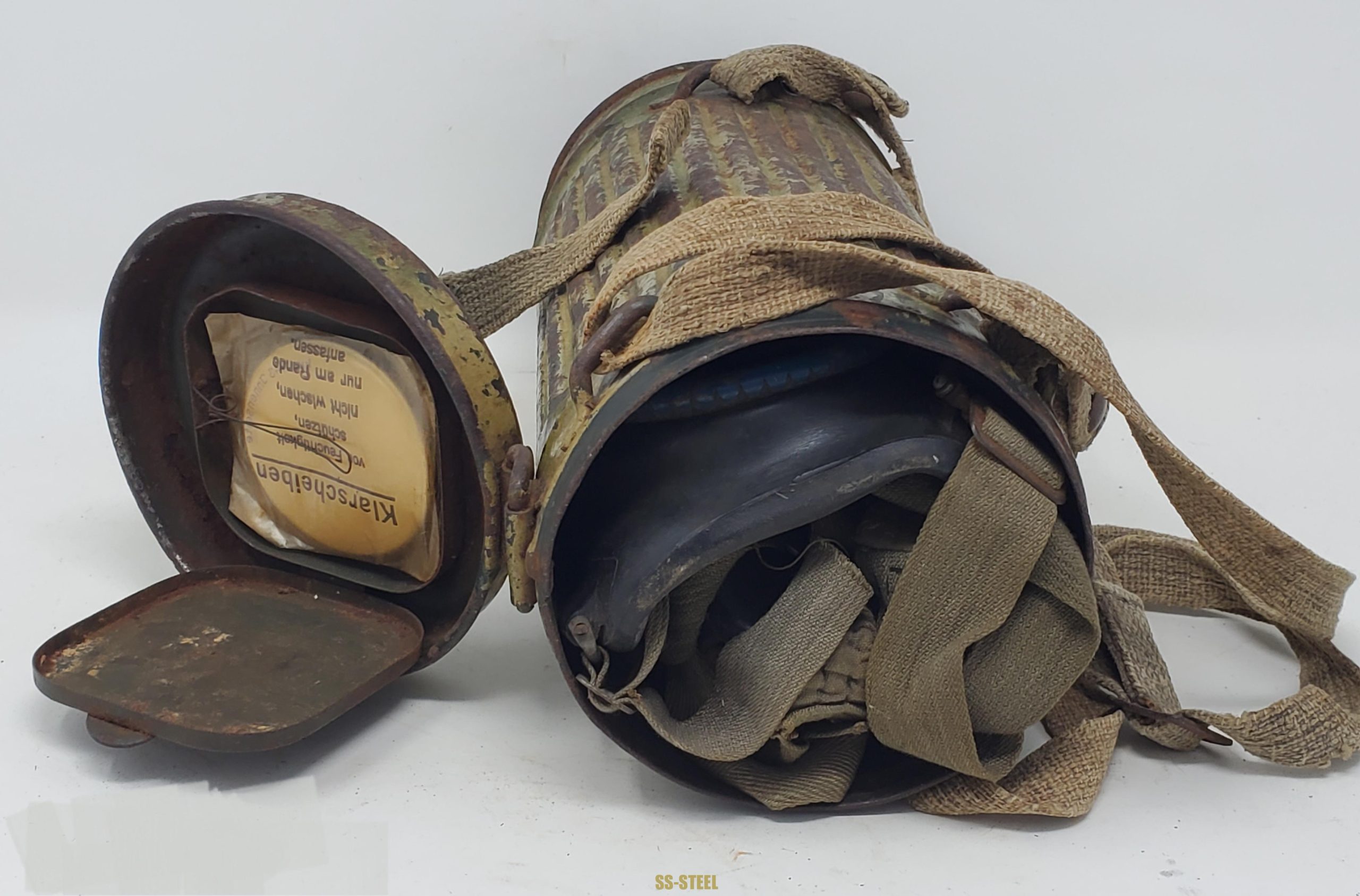 Sharp Camo Luft M35 and Gas Mask Combo, Battle Damaged - Image 14