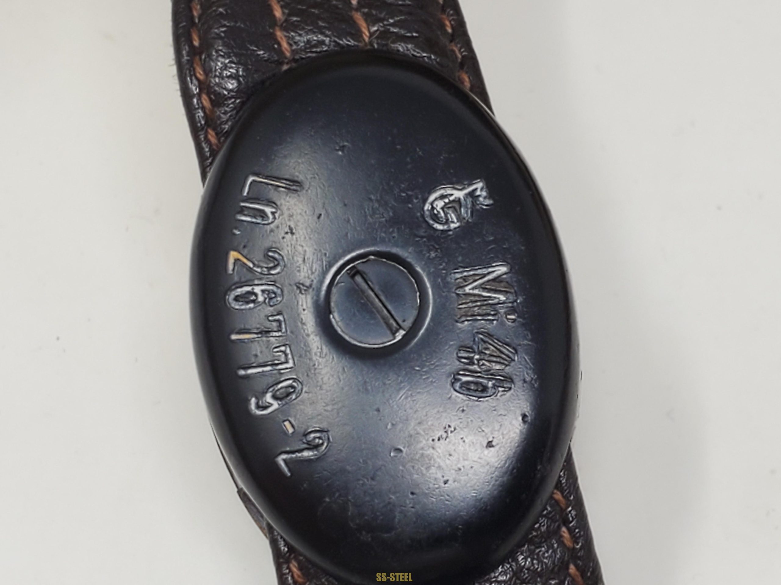 Sharp Luftwaffe Pilot's Helmet and Goggles Set - Image 8