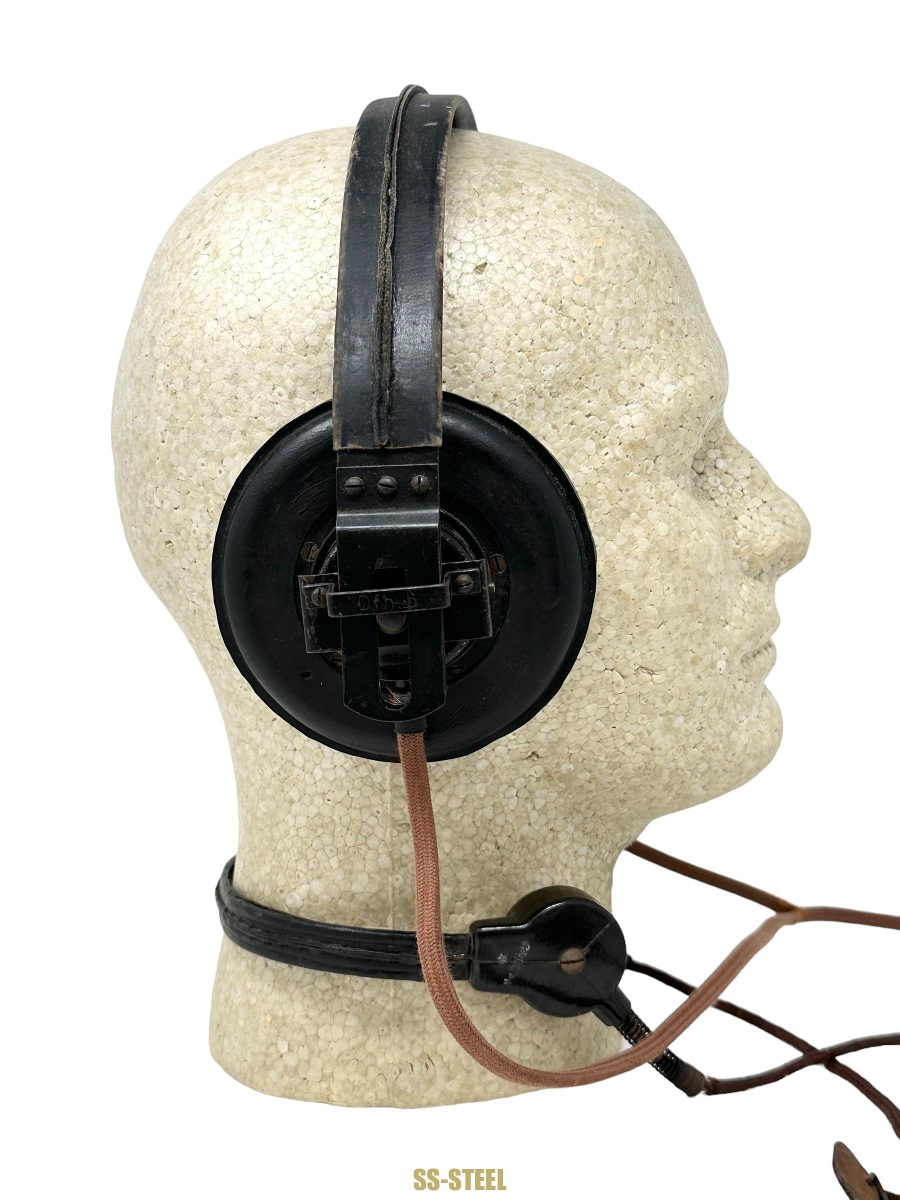 (d.d.)Panzer Headset and Throat Microphone - Image 3