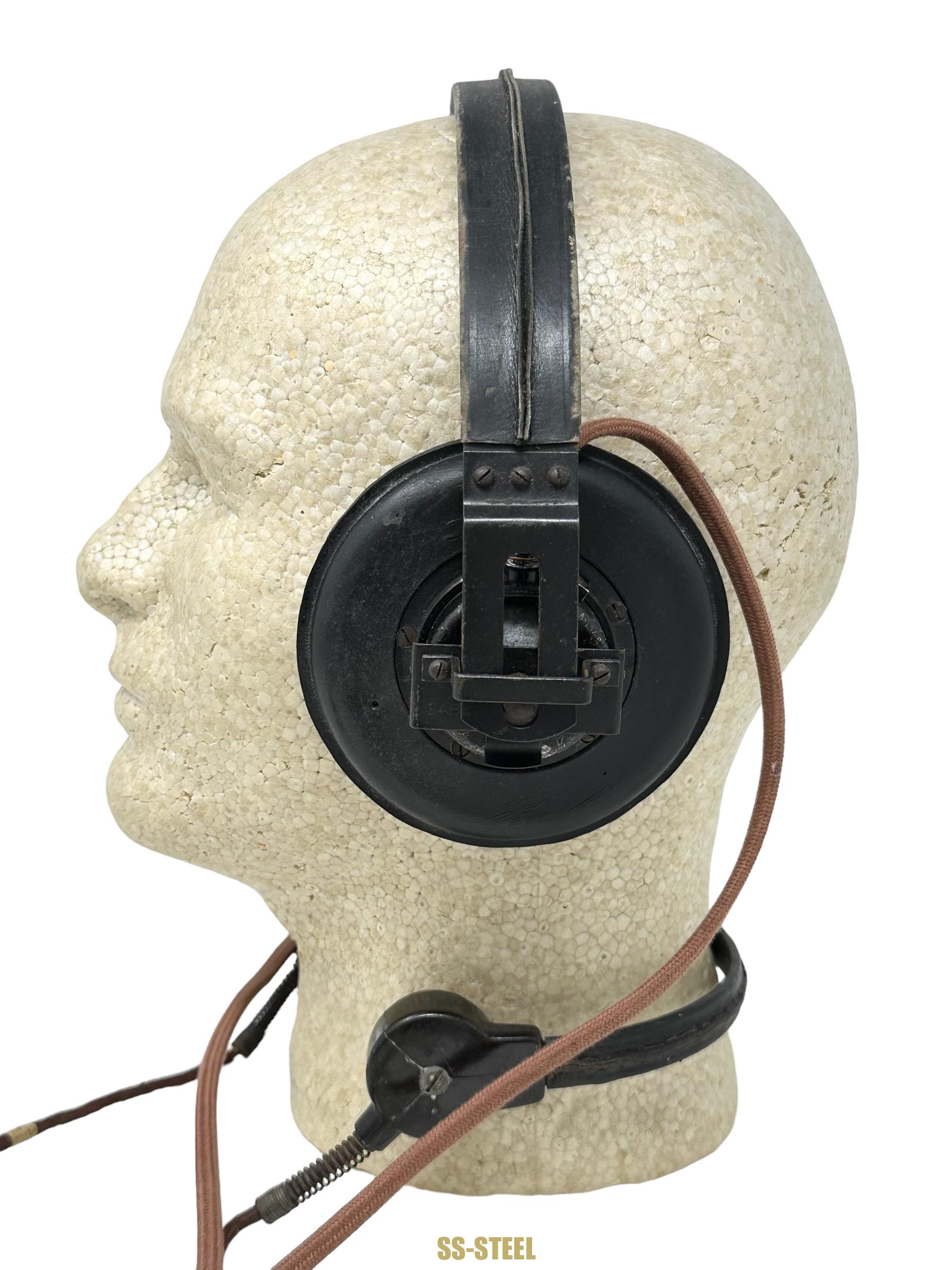 (d.d.)Panzer Headset and Throat Microphone - Image 5