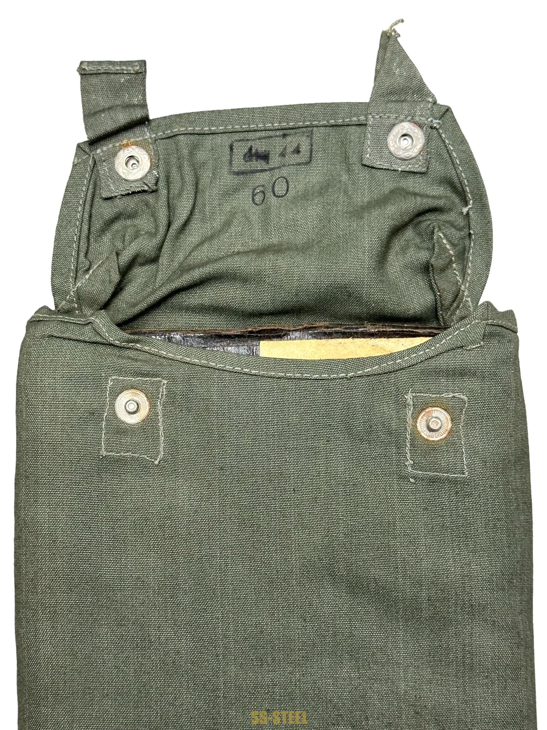 Mint, Complete Wehrmacht Gascape - Image 4