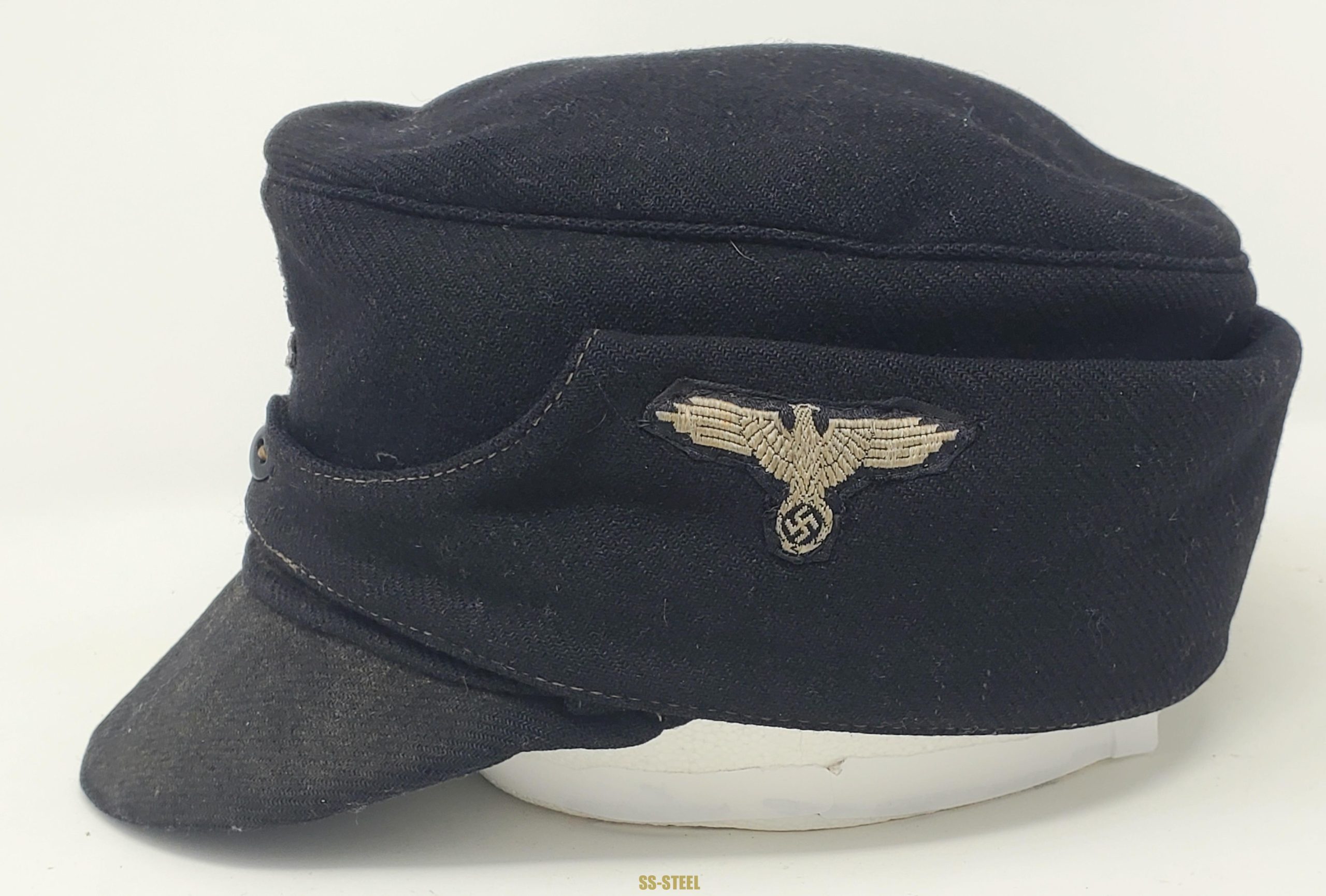 Well Service Used Waffen-SS Panzer M43 Cap - Image 11