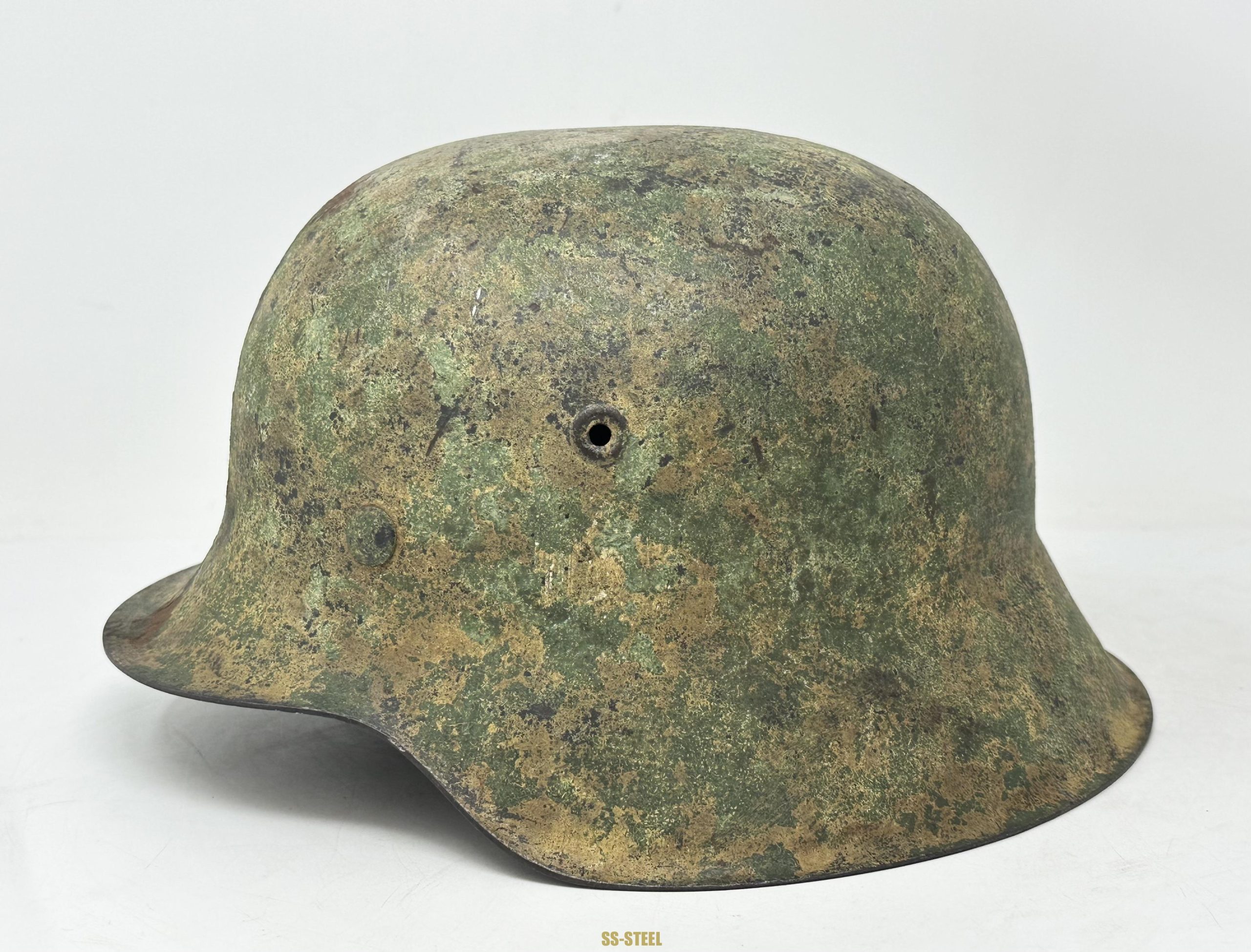 Heer Single Decal M42 Camo Helmet, Named