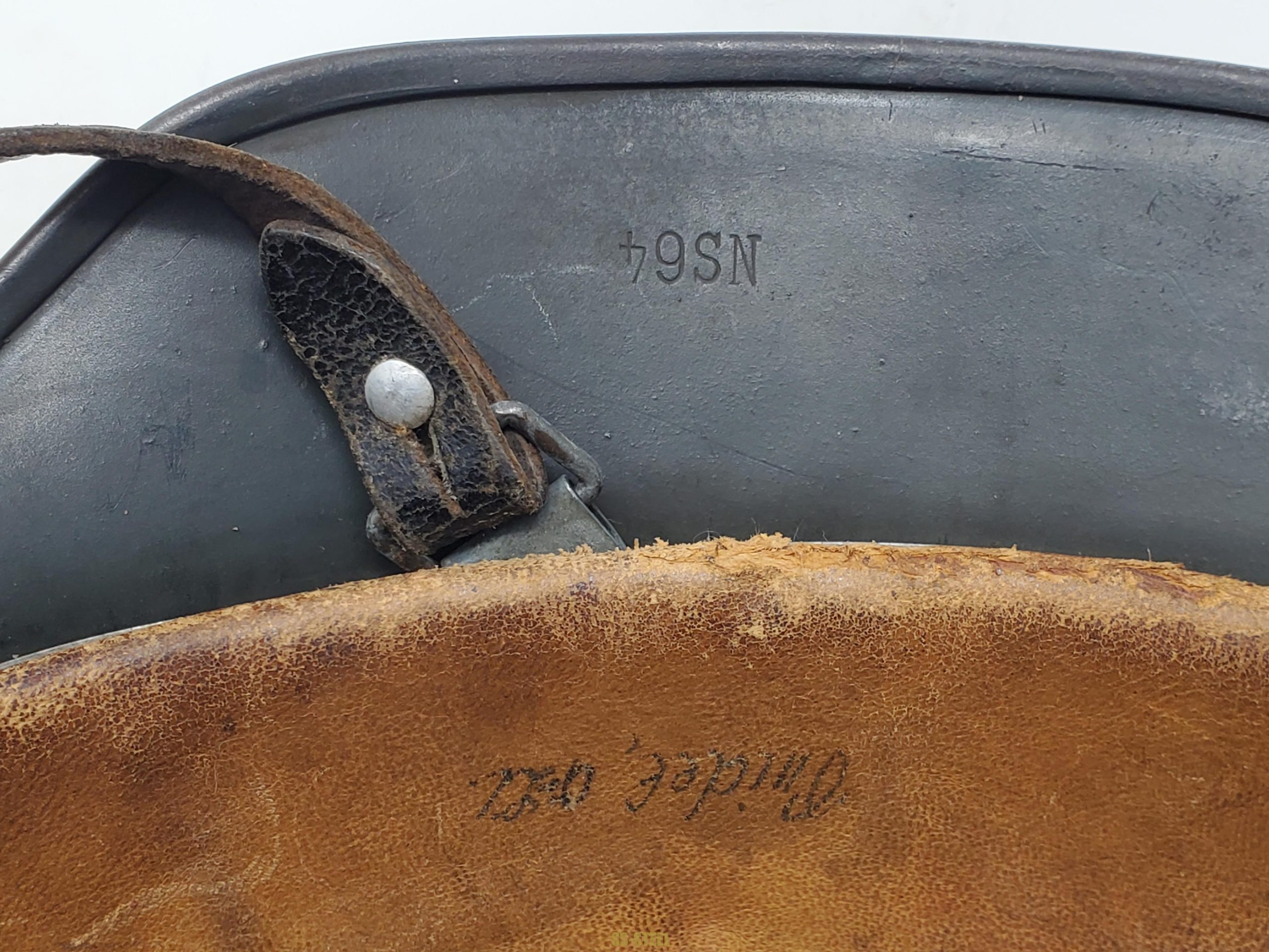 Heer Officer's M40 Helmet, NS64 - Image 10