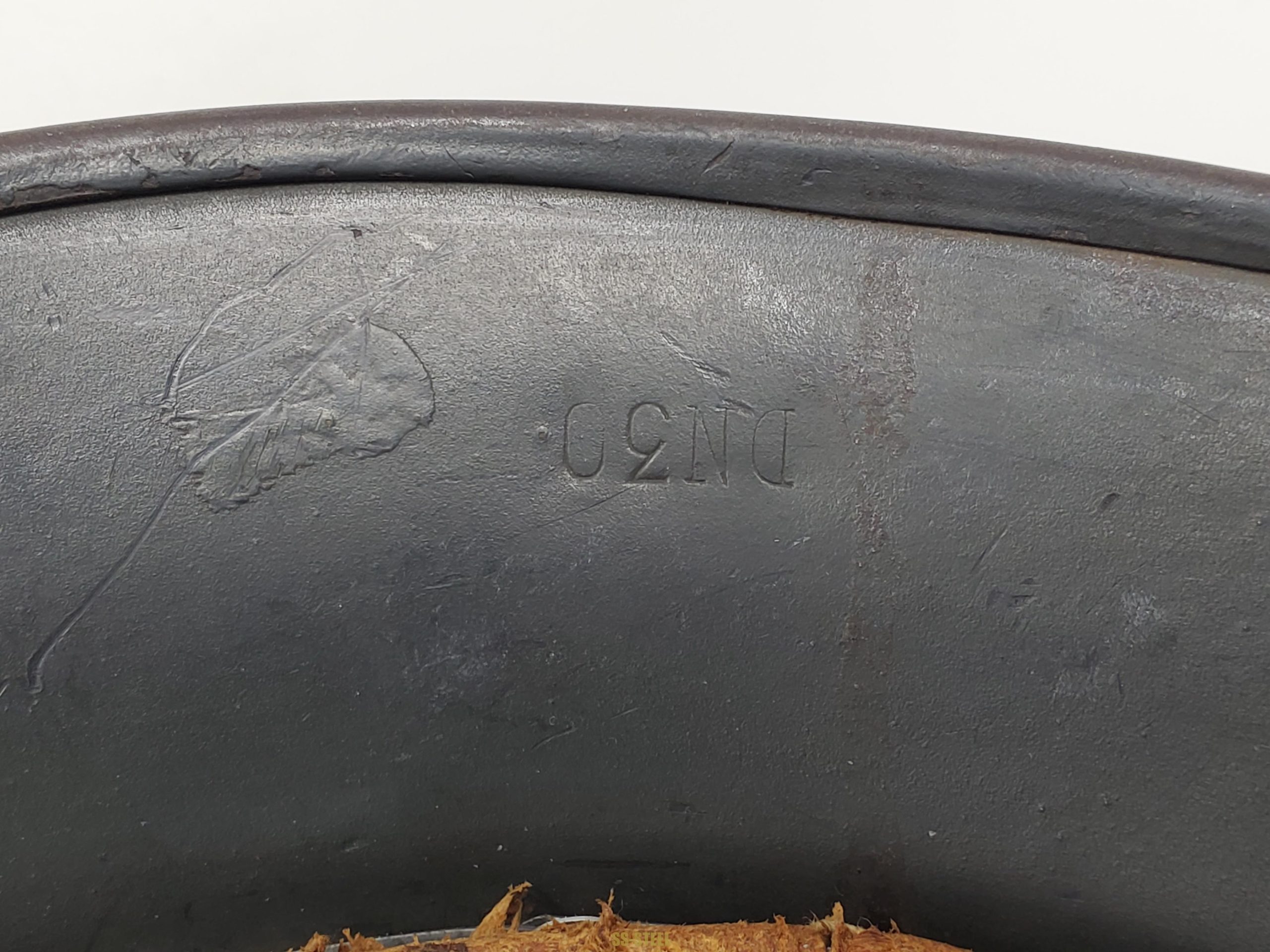 Heer Officer's M40 Helmet, NS64 - Image 6