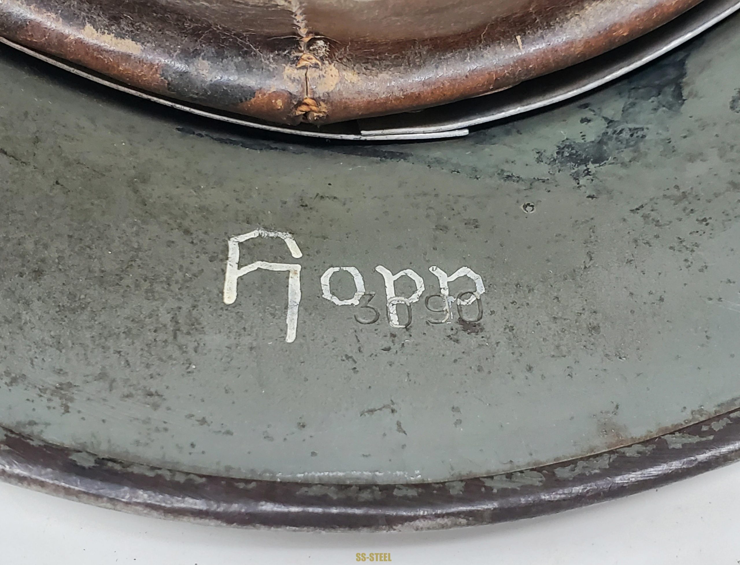 Early War Heer M35 Feldgrau Overpaint Helmet - Image 10