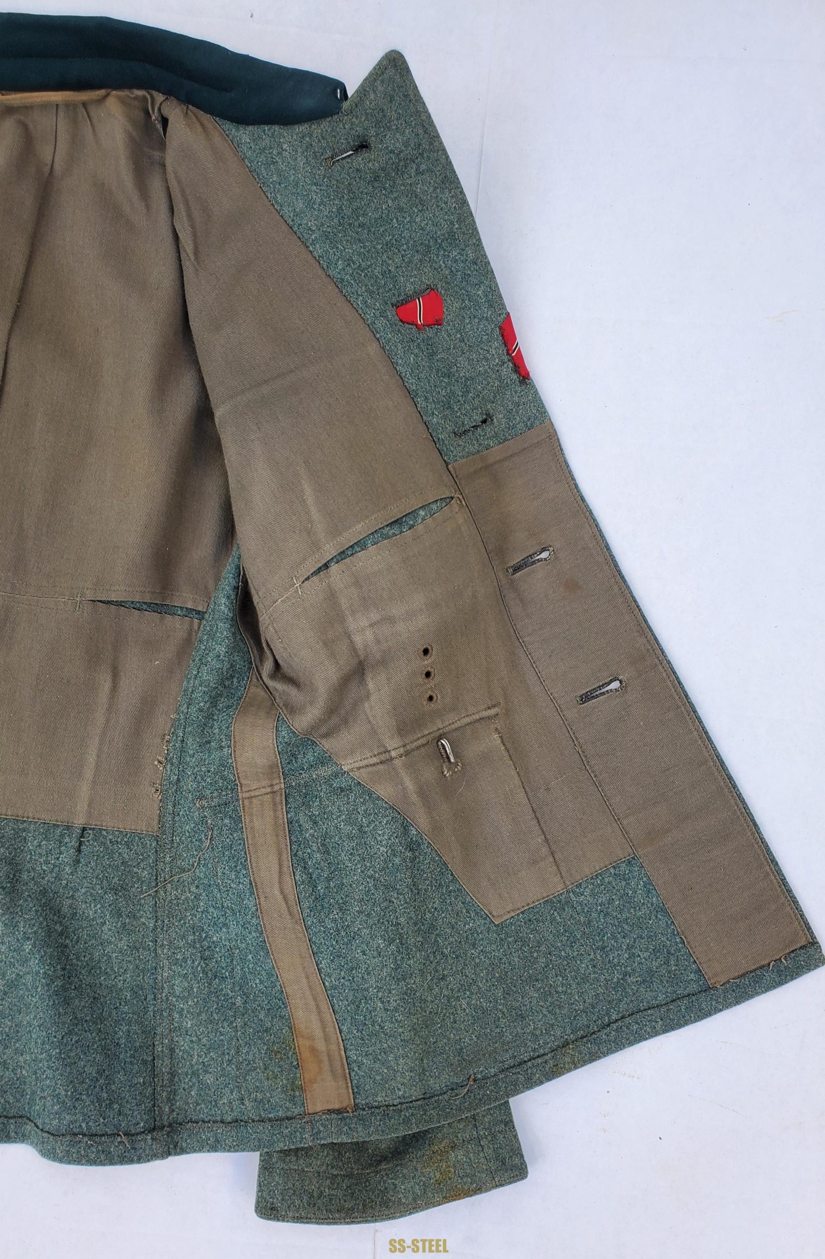 Fine Waffen-SS Tunic, Oberscharführer of Reconnaissance - Image 11