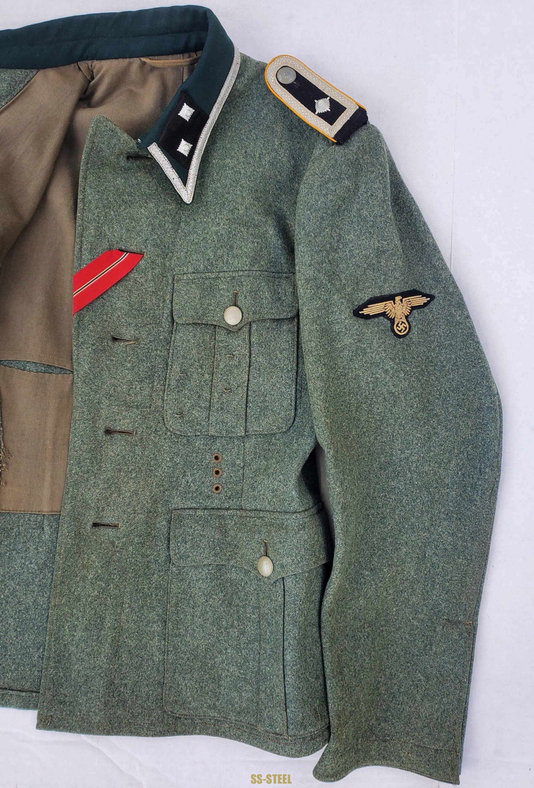 Fine Waffen-SS Tunic, Oberscharführer of Reconnaissance - Image 10