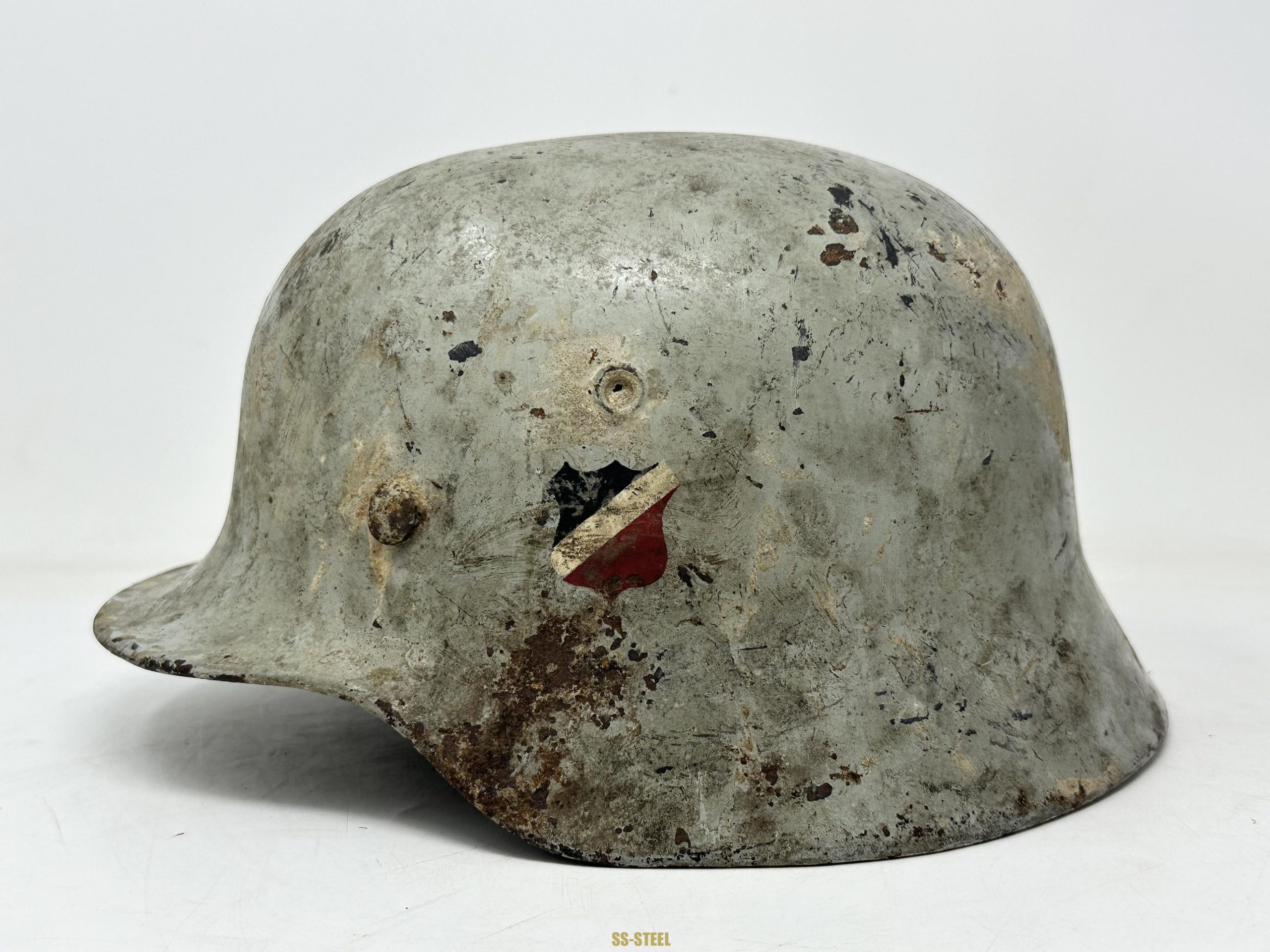 Veteran Art? or Factory / Auxiliary Helmet - Image 5
