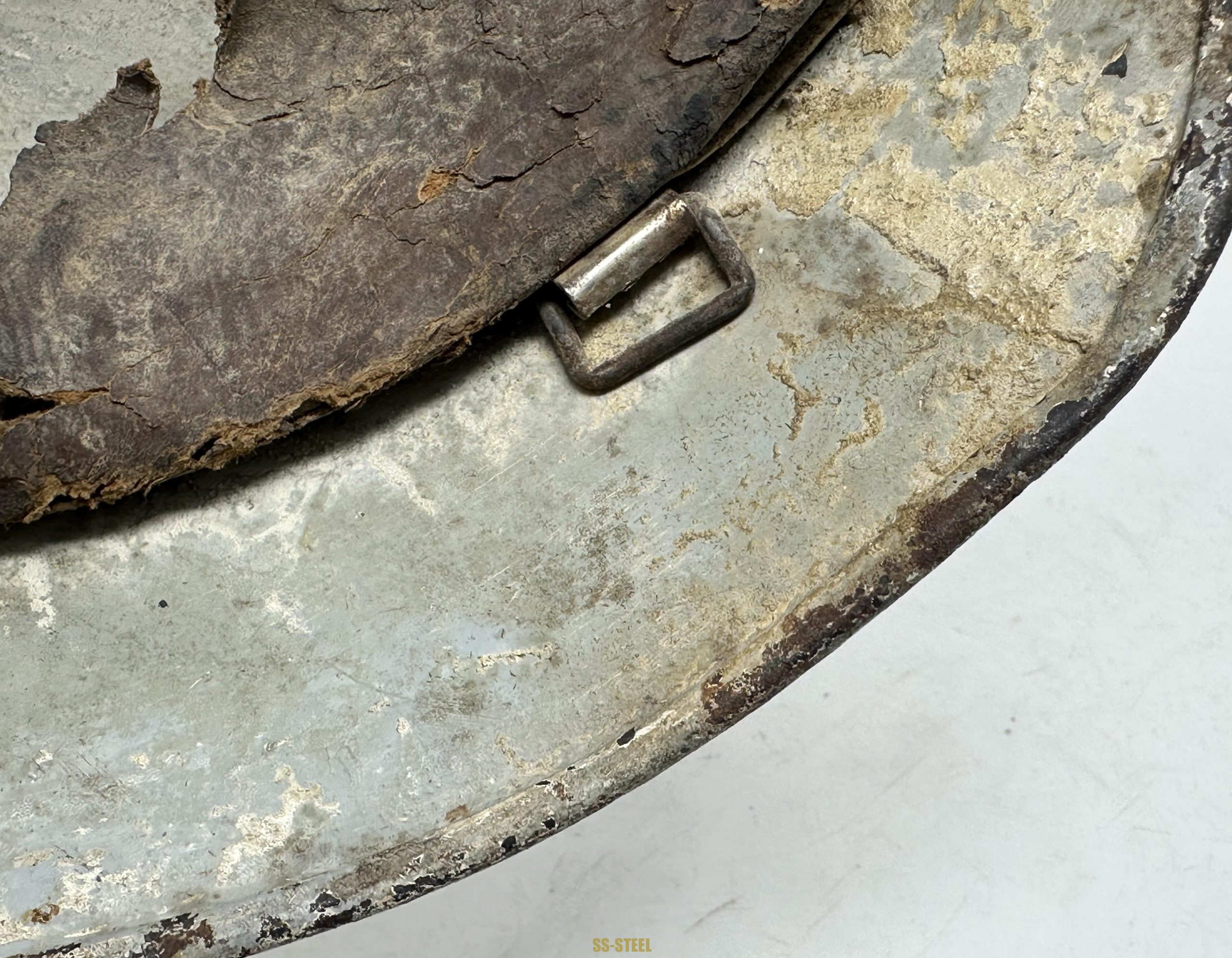 Veteran Art? or Factory / Auxiliary Helmet - Image 10