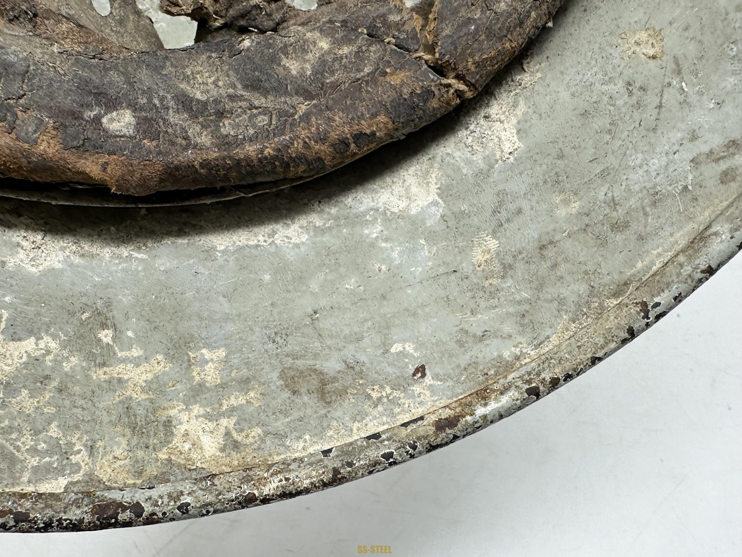 Veteran Art? or Factory / Auxiliary Helmet - Image 11