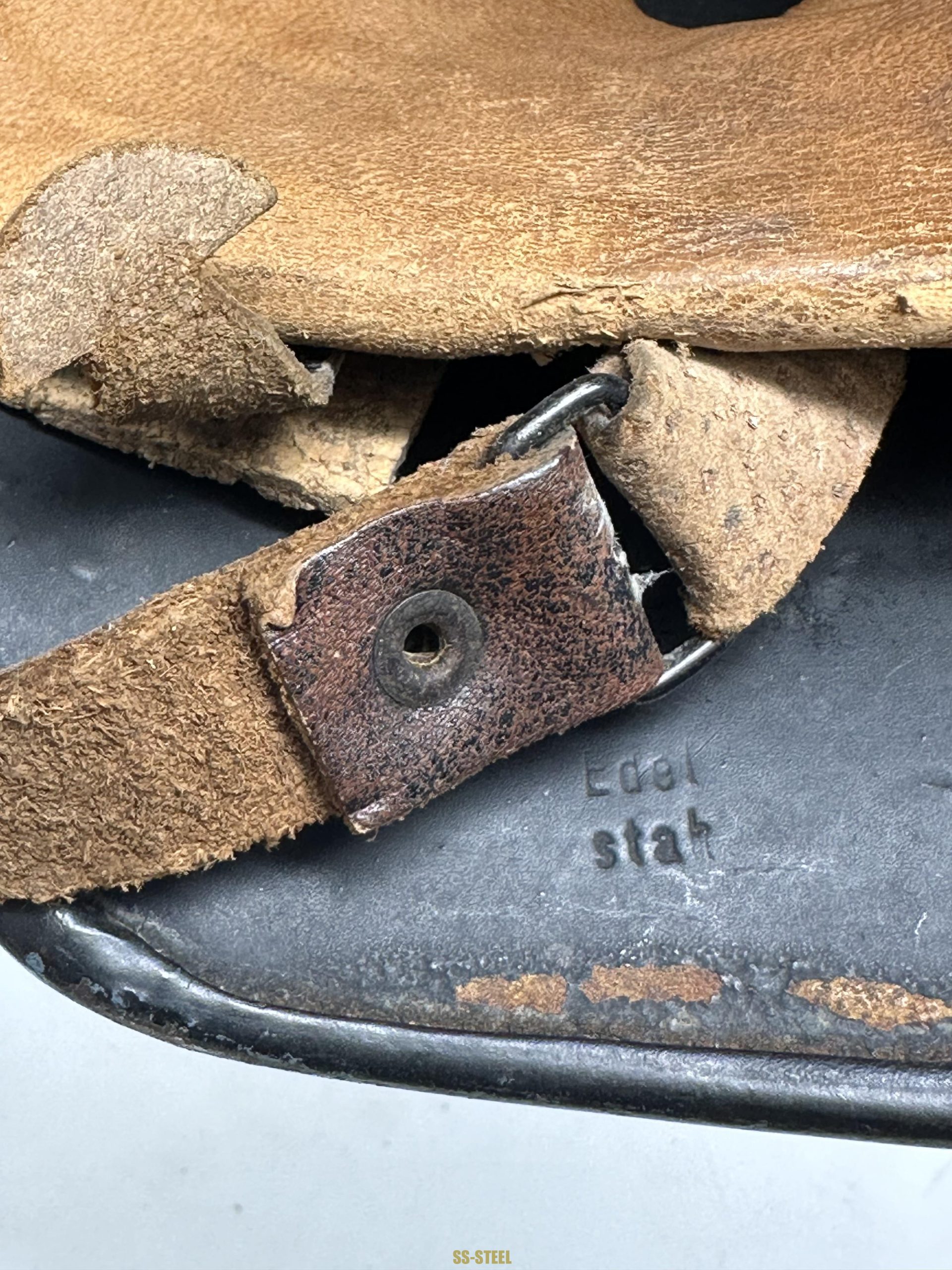 Double D M34 Police Helmet - Image 11