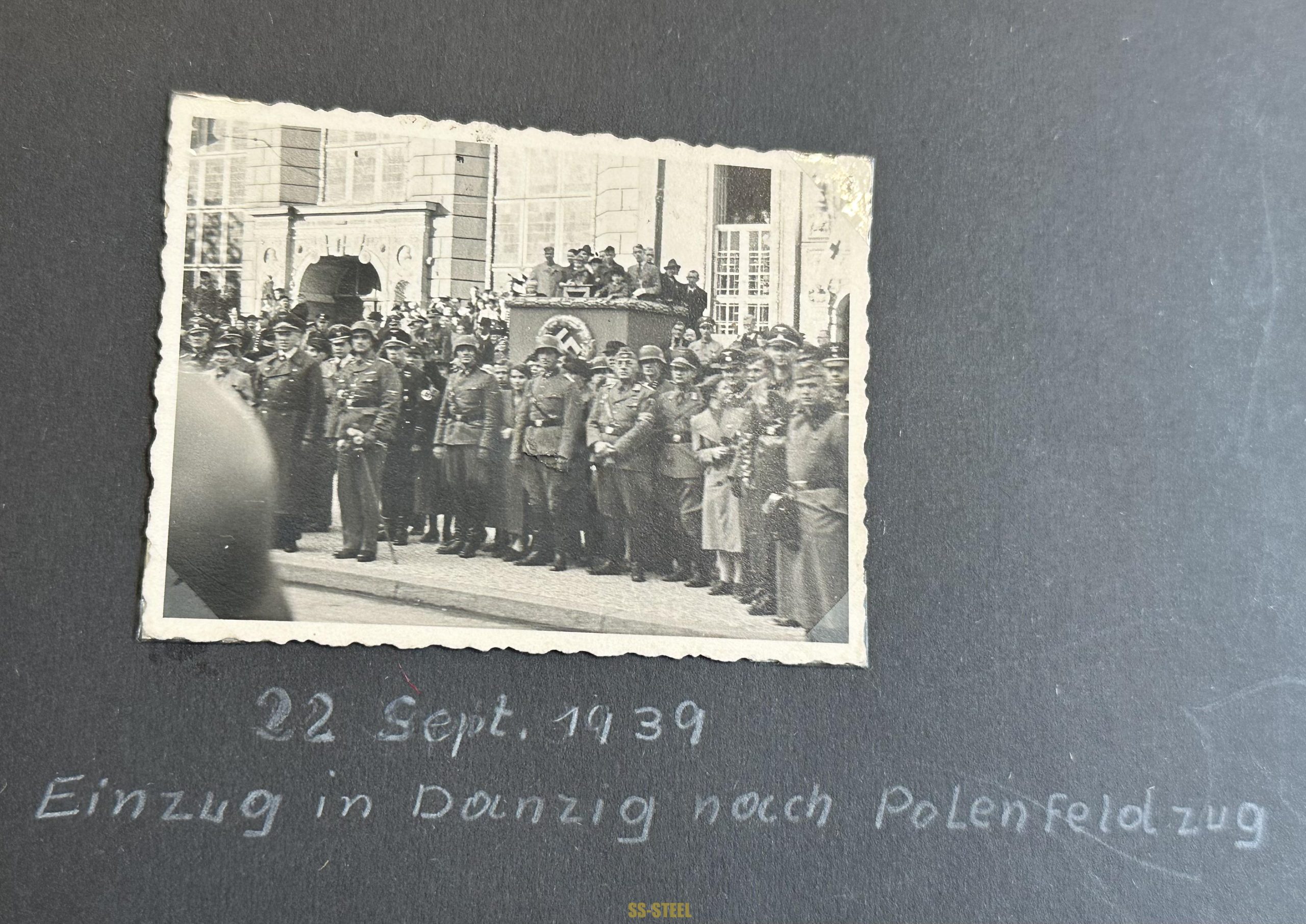 SS Totenkopf Photo Album - Image 5