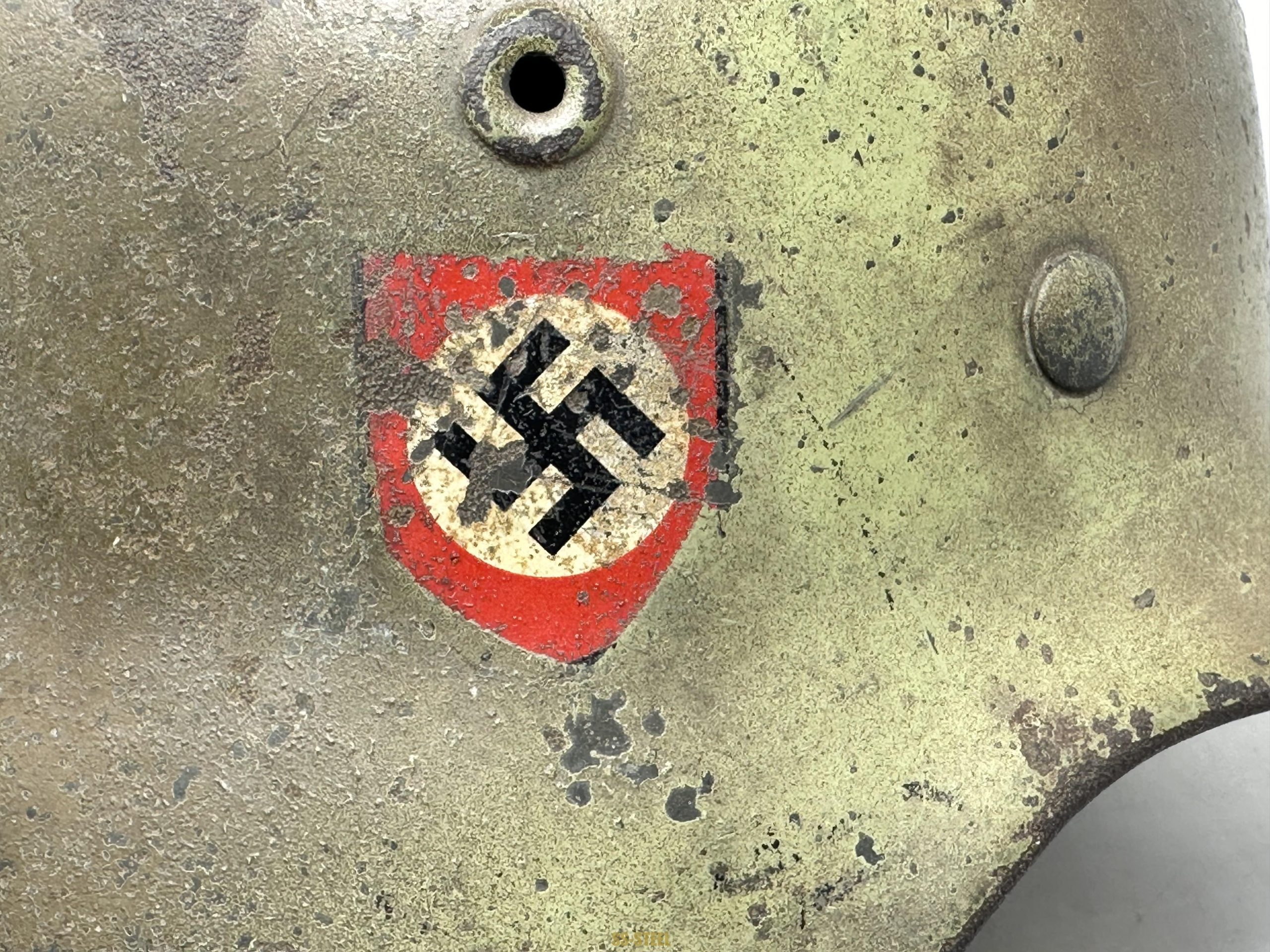 Police M40 Double Decal Camo Helmet - Image 10