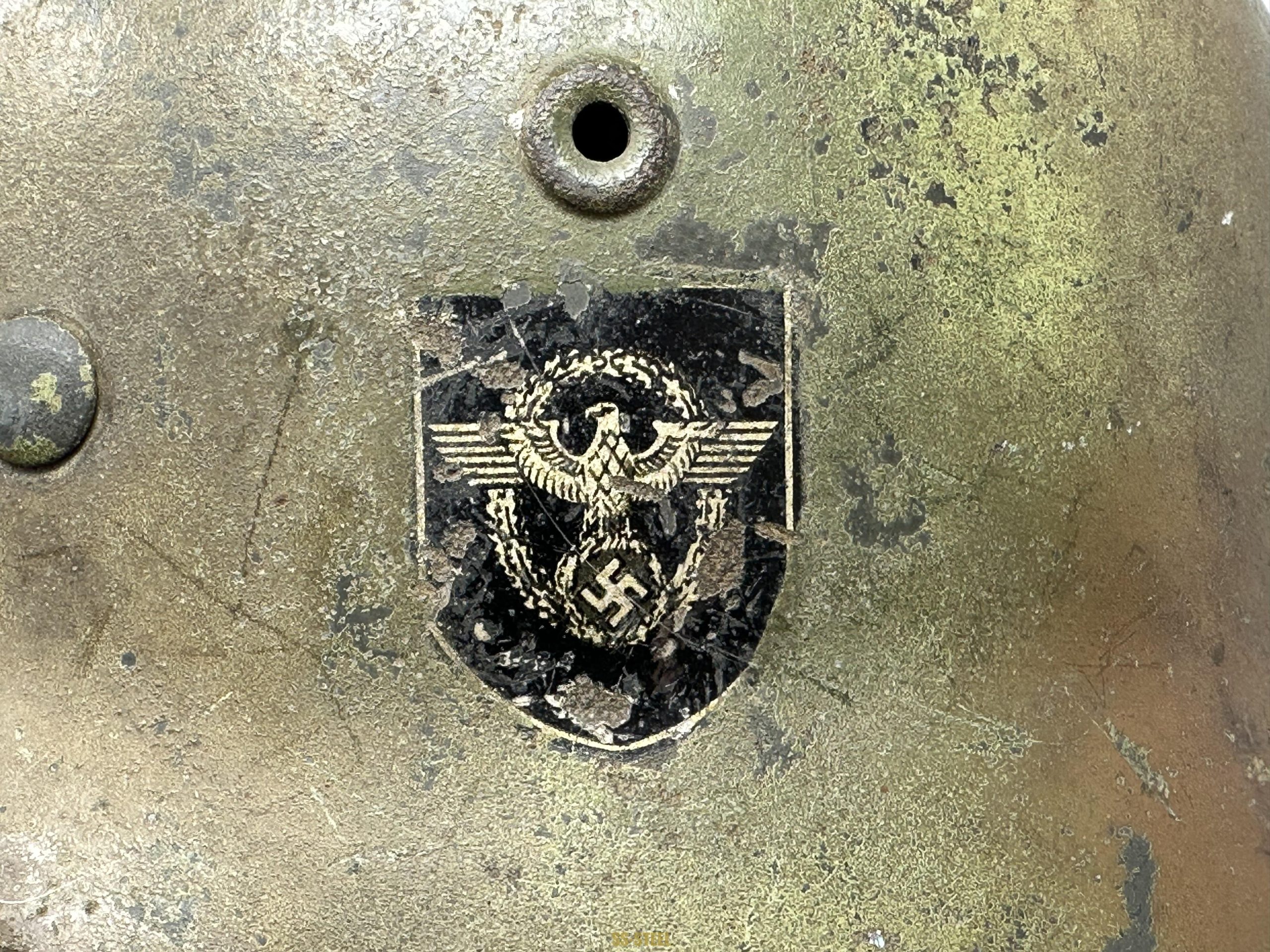 Police M40 Double Decal Camo Helmet - Image 13