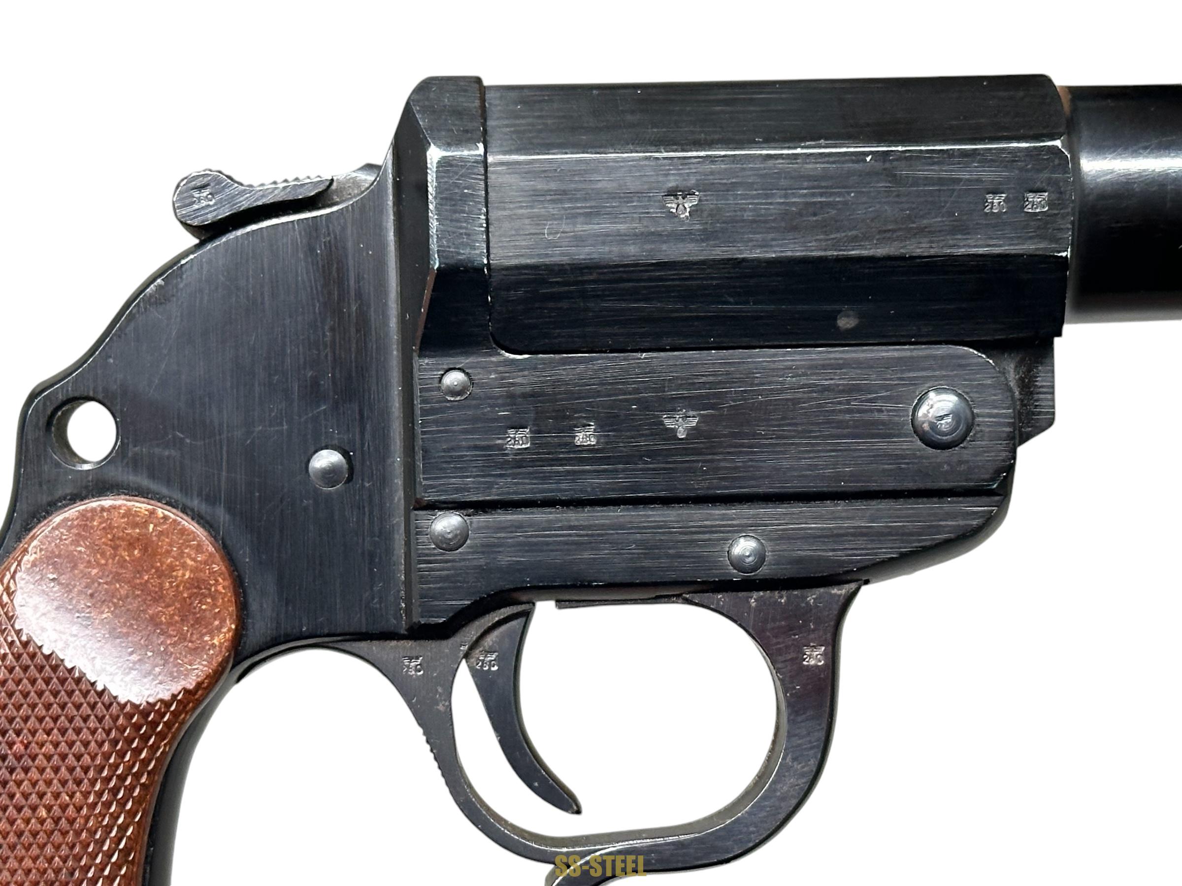 LP34 Leuchtpistole 34 by "ayf 41" - Image 8