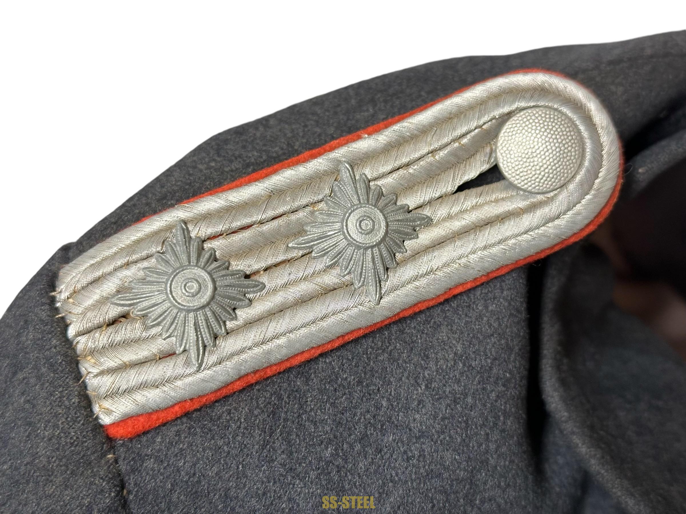 Luftwaffe Flak Officer's Complete Uniform, Veteran / Named - Image 22