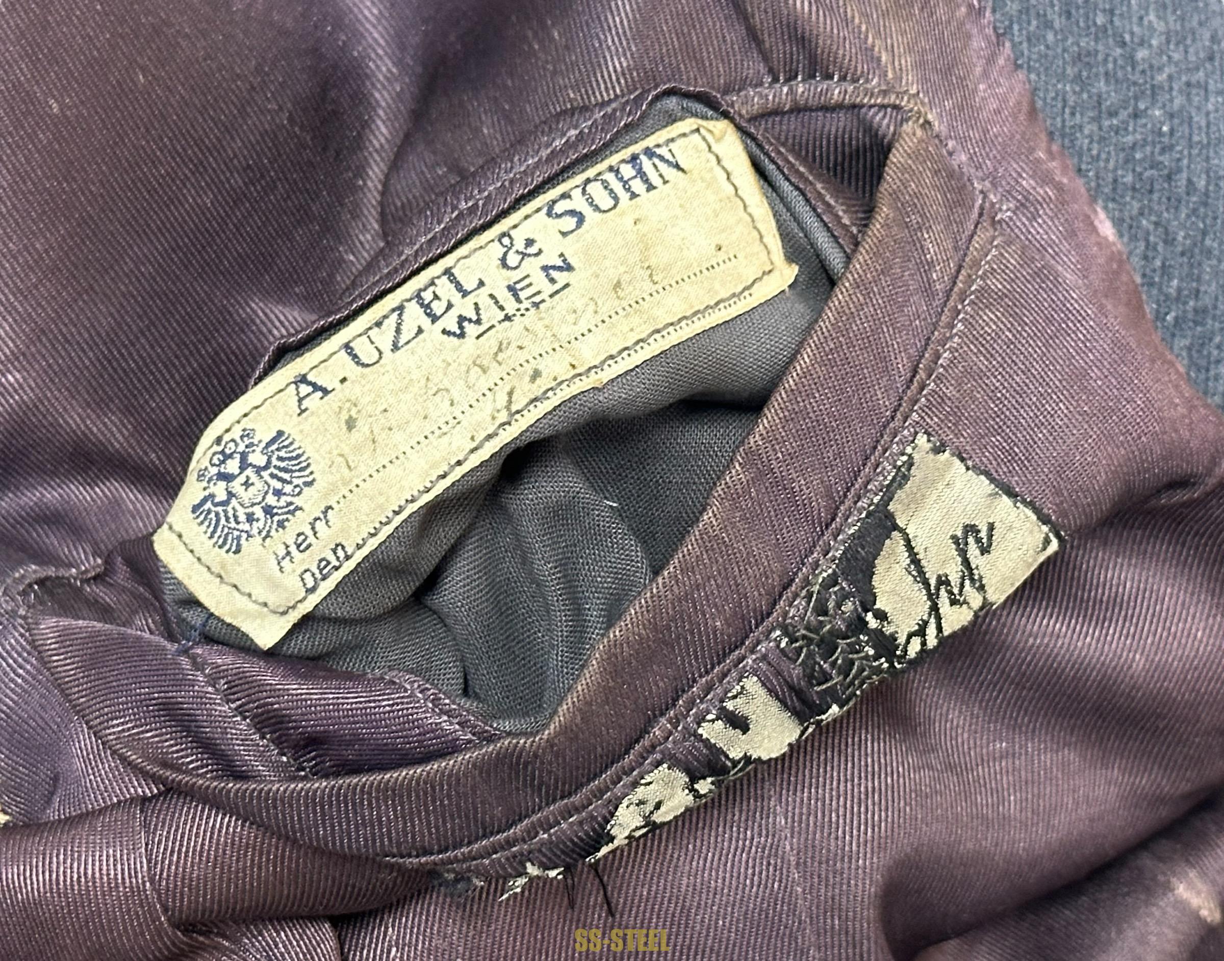 Luftwaffe Flak Officer's Complete Uniform, Veteran / Named - Image 15