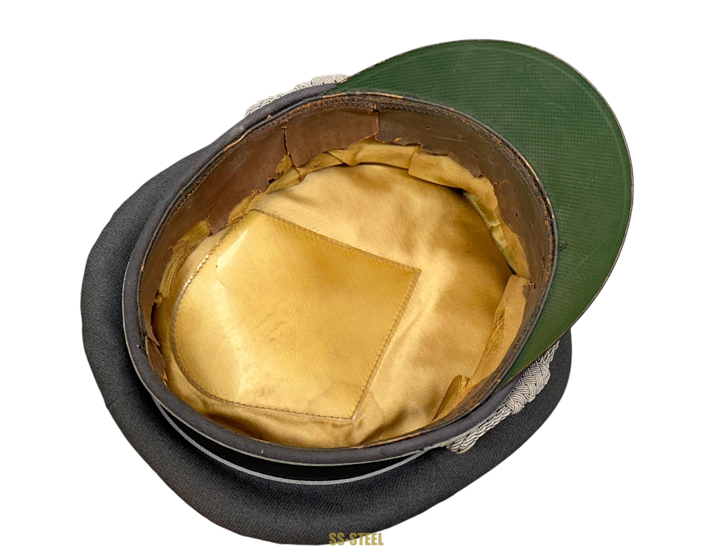 Luftwaffe Flak Officer's Complete Uniform, Veteran / Named - Image 38