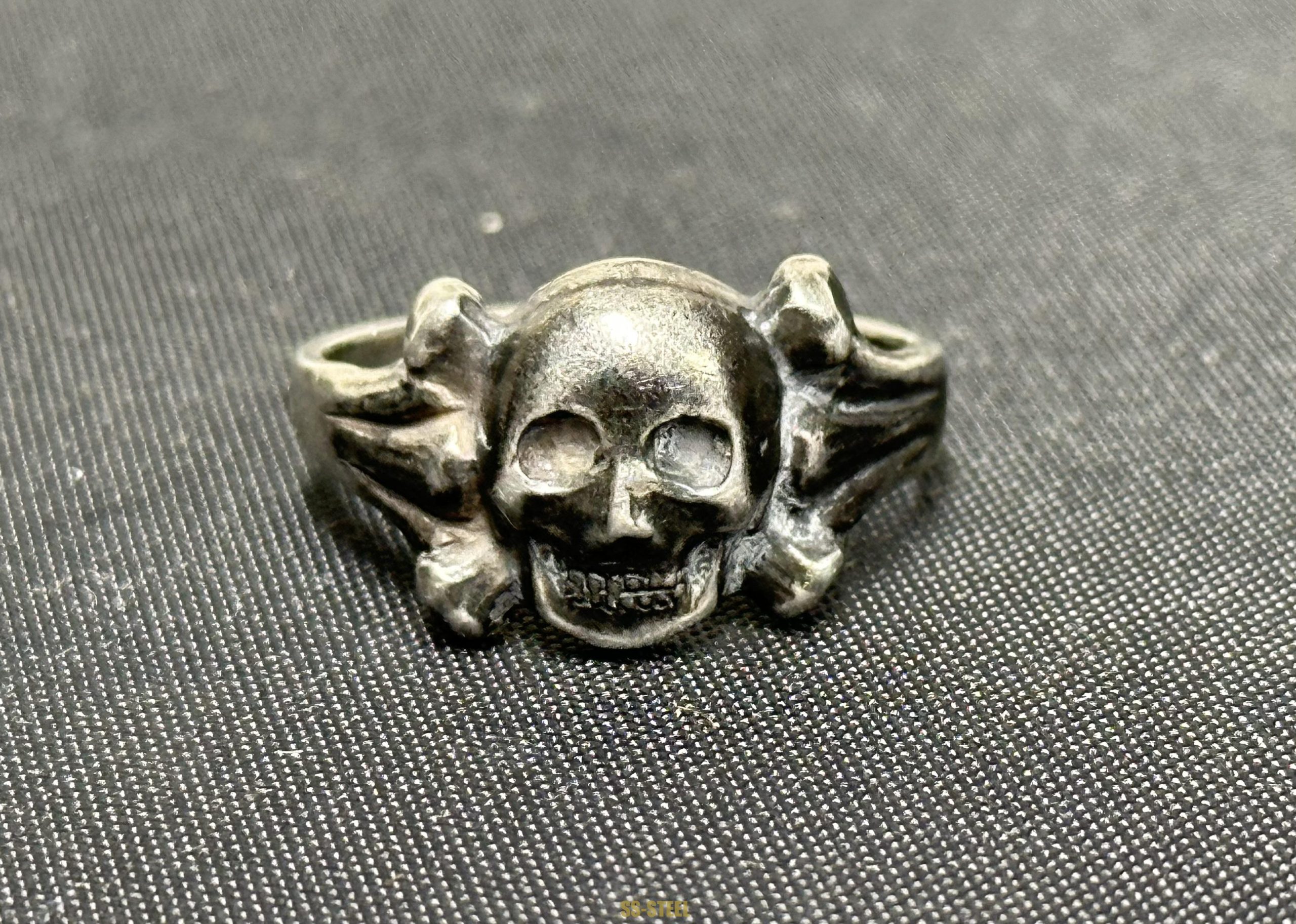 Skull TK Canteen SS Ring - Image 2