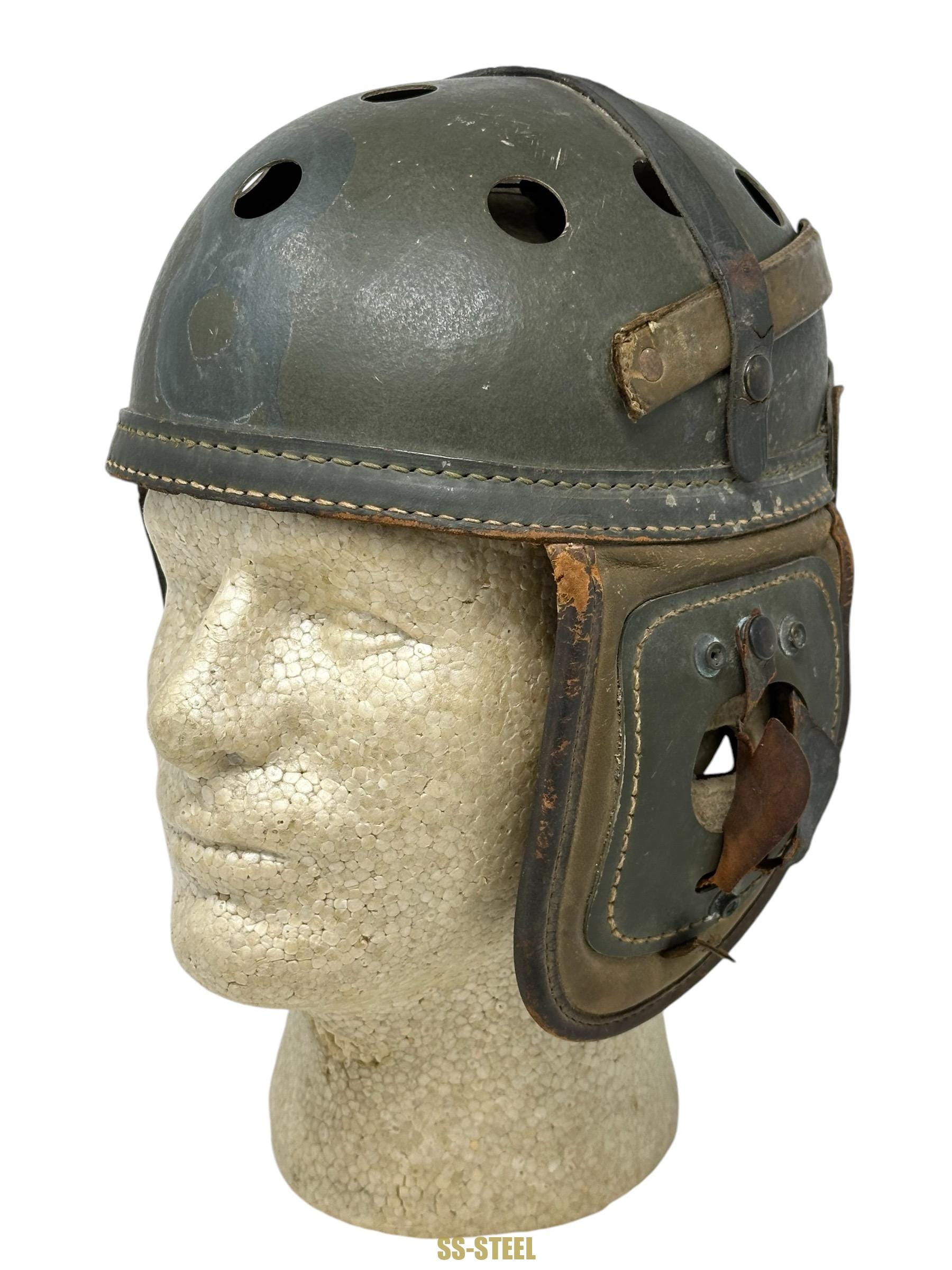 (G.B.) WWII US Tank Helmet w/ Vet Painted Sea Bag - Image 6