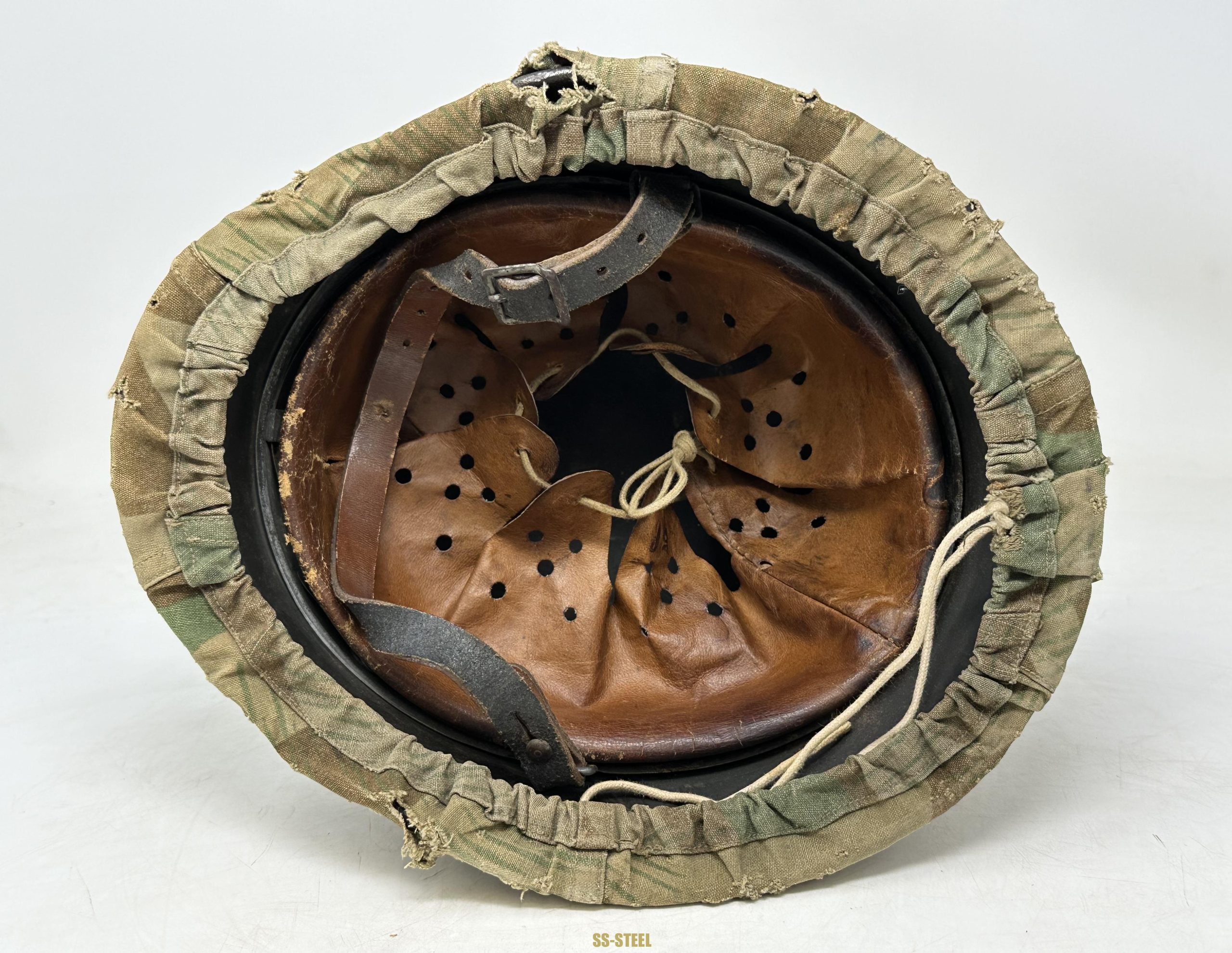 Splinter Camo Cover w/ Single Decal Heer Helmet - Image 10