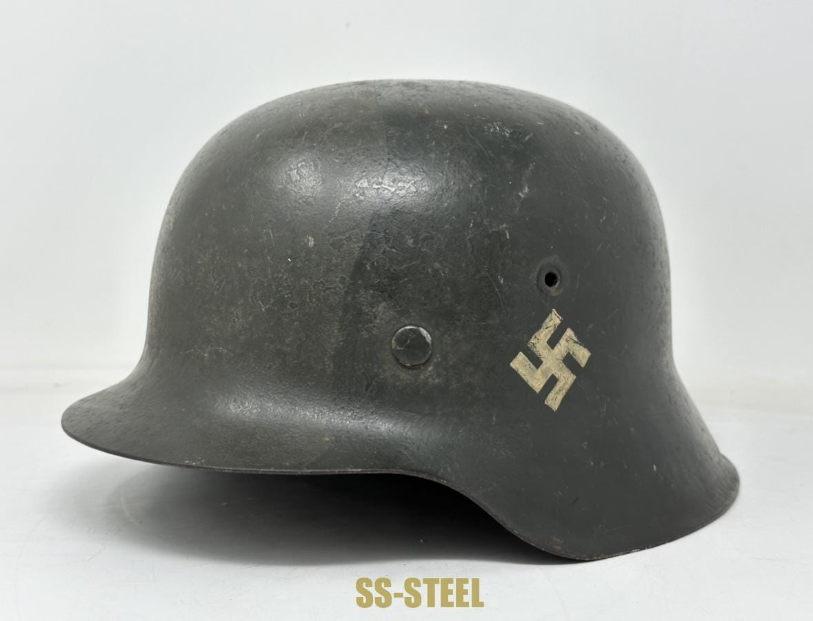 (E.w.)Highly Unusual and Rare, Camo M42 Foreign Polizei Helmet - Image 5