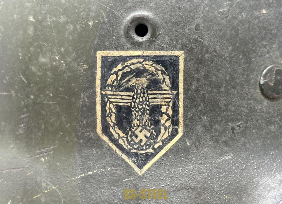 (E.w.)Highly Unusual and Rare, Camo M42 Foreign Polizei Helmet - Image 13