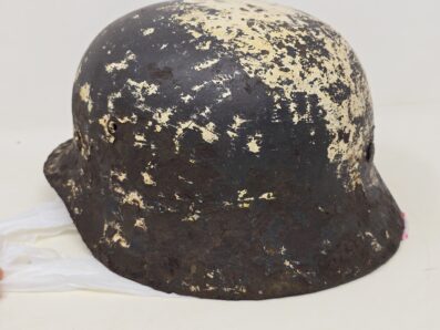 SS Winter Camo Helmet, Battlefield Pickup - Image 7