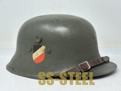 Double Decal Heer Kinder Helmet - Image 4