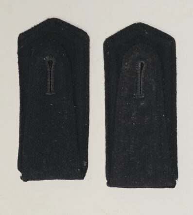 Fine, Rare Set of SS-VT ,,Deutschland" Shoulderstraps, Chain-stitch 'D' - Image 2