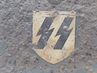 Really Killer Quist Battlefield Helmet - Image 2