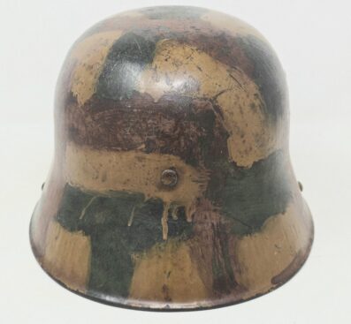 WWI German M16 With Rarer Camo Pattern - Image 5